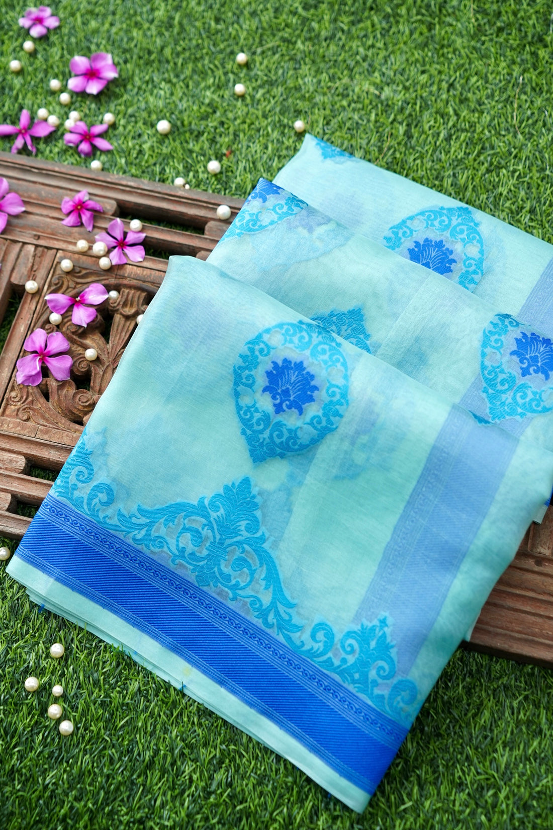Handwoven Banarasi Organza Silk Kadwa Saree in Ice Blue- Soglia