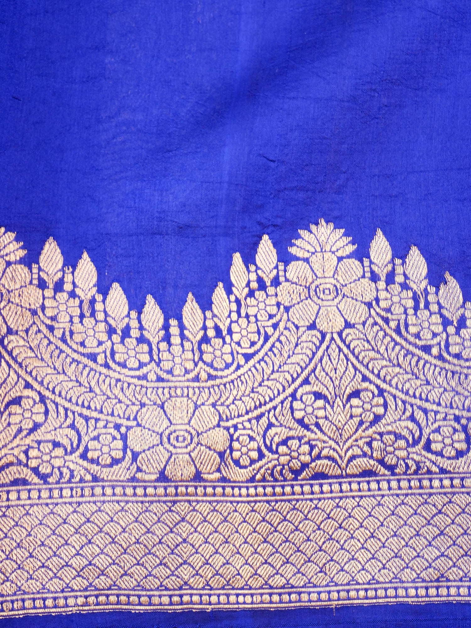 Handloom Banarasi Pure Katan Silk Kadwa Saree in Royal Blue with Floral Gold Border - Khinkhwab