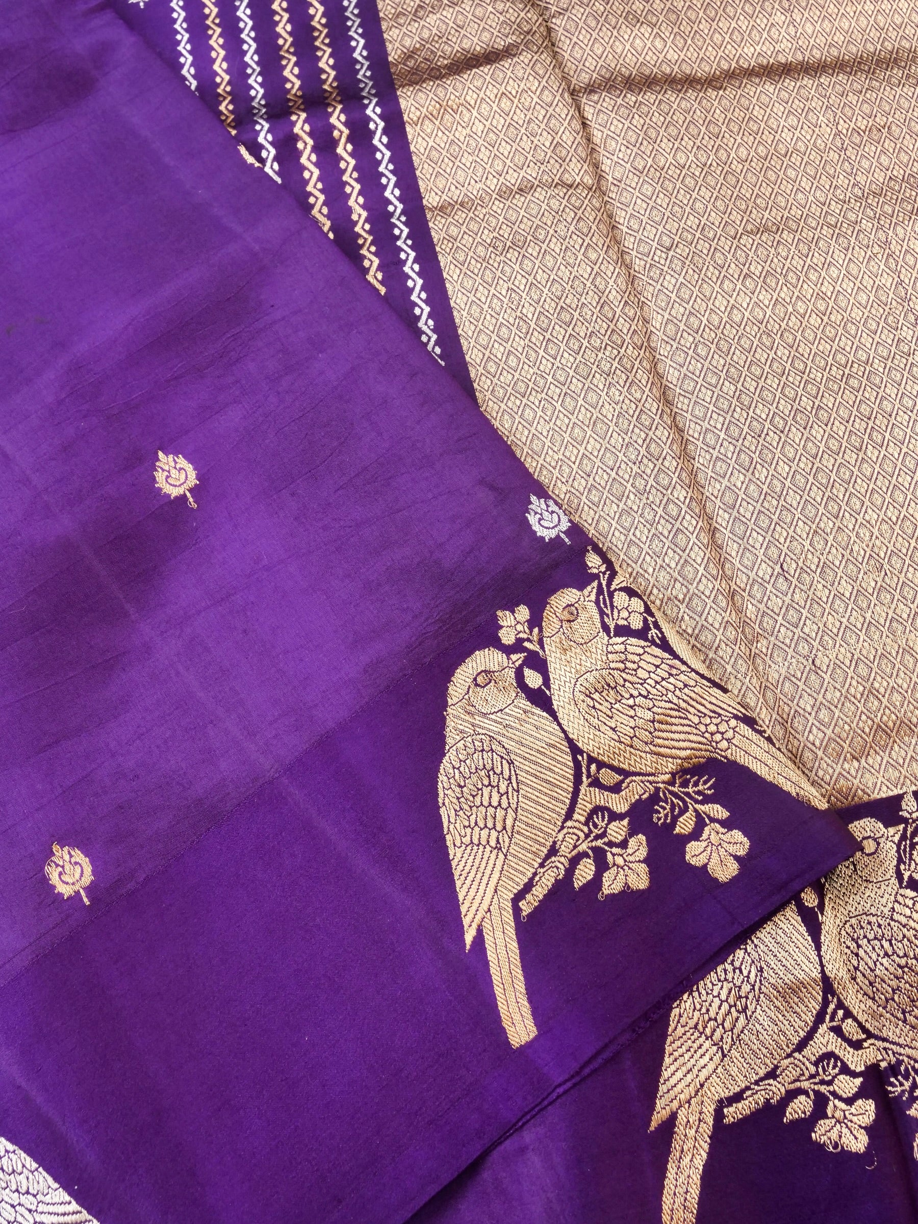 Handloom Banarasi Pure Katan Silk Kadwa Saree in Purple with Bird Motif - Khinkhwab