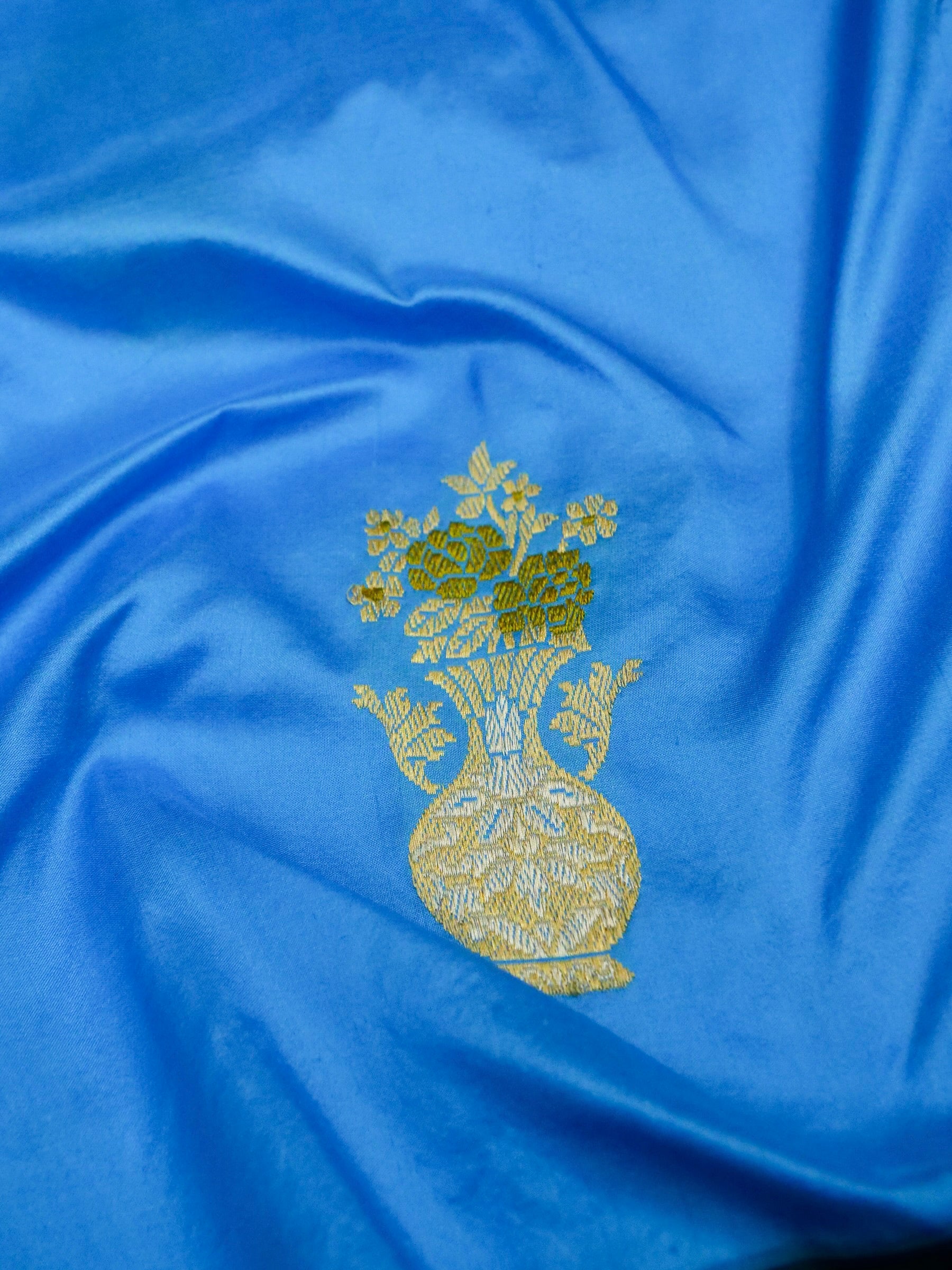 Banarasi Katan Silk Kadwa Tilfi Boota Handloom Saree | Sky Blue - Khinkhwab