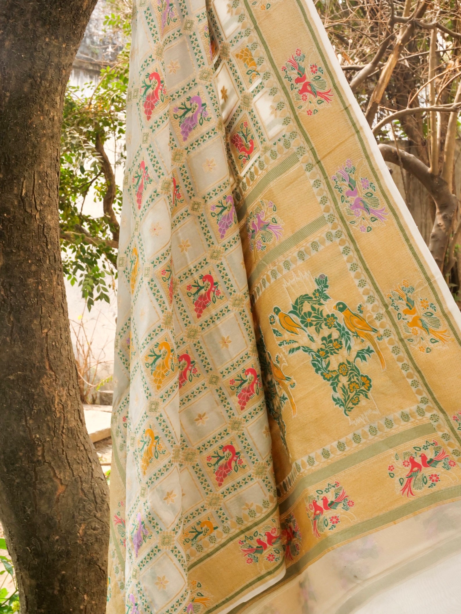 Georgette Banarasi Dyeable Dupatta