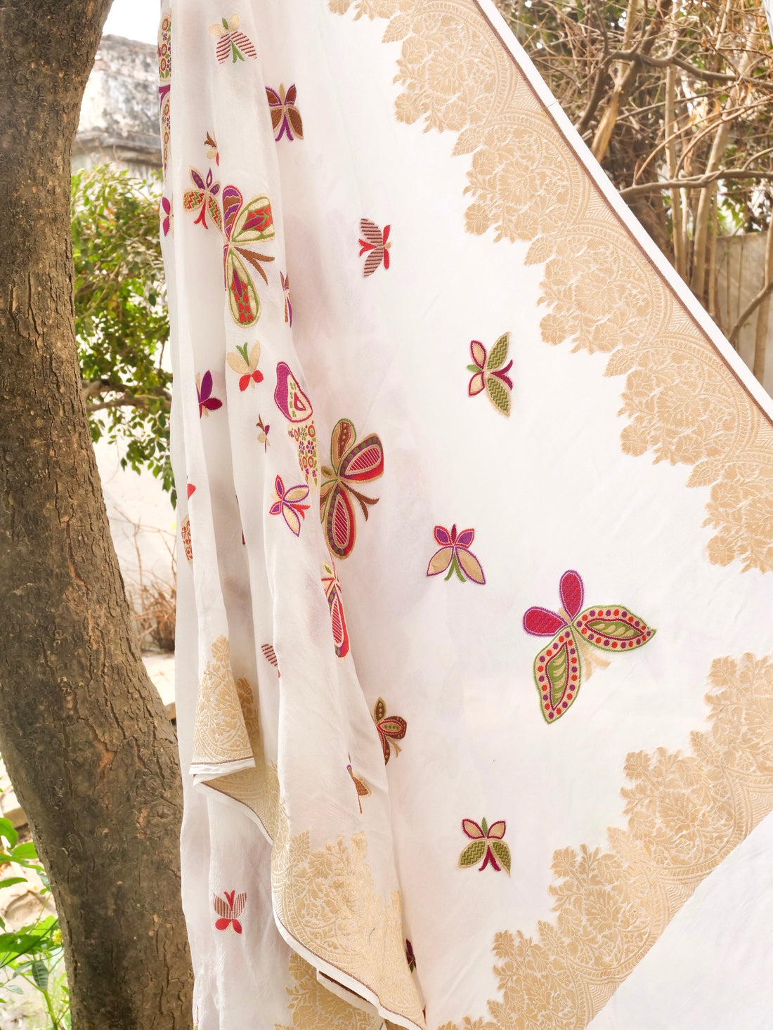 Georgette Banarasi Meenakari Titli Dupatta