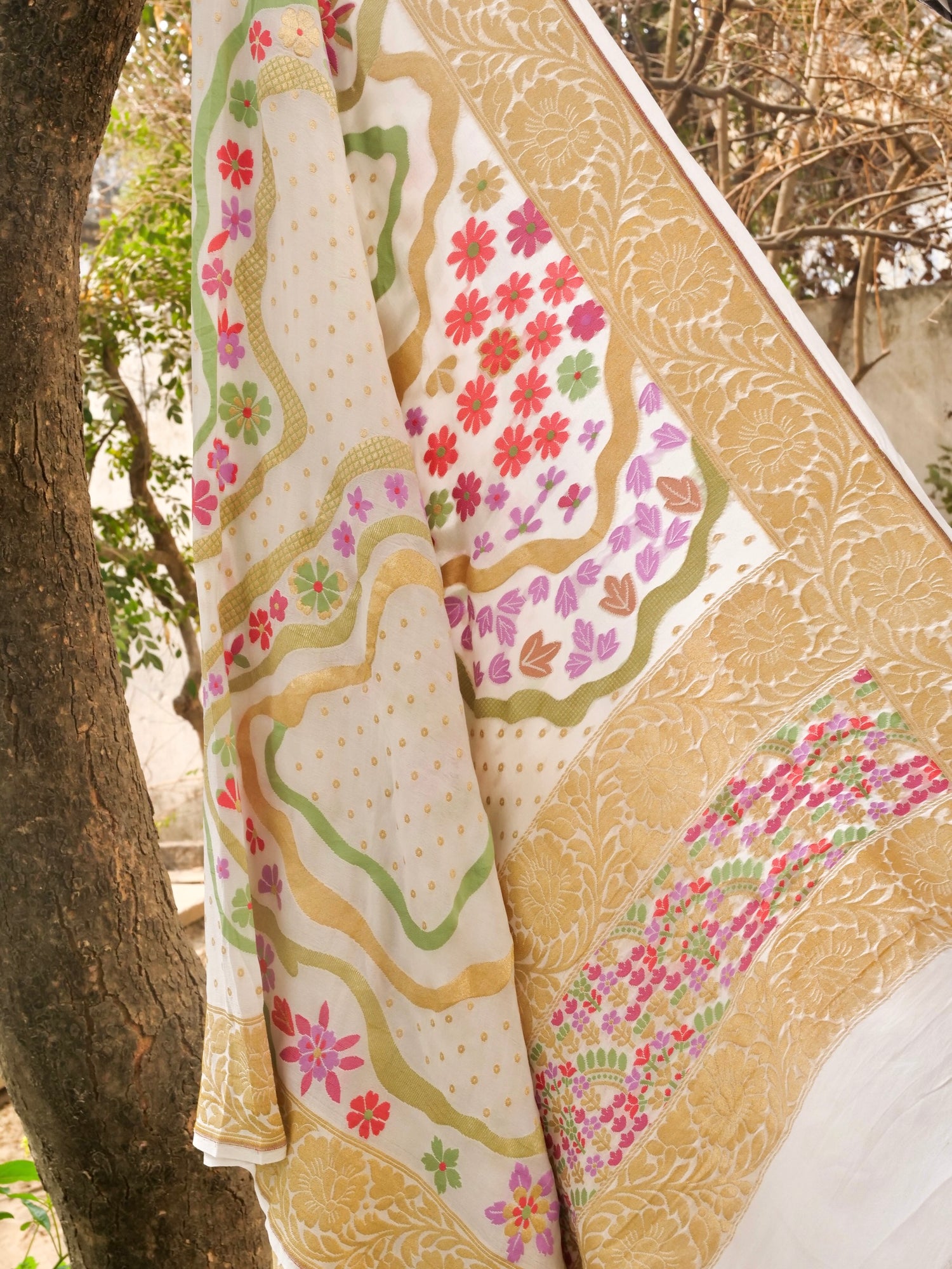 Georgette Banarasi Dyeable Dupatta
