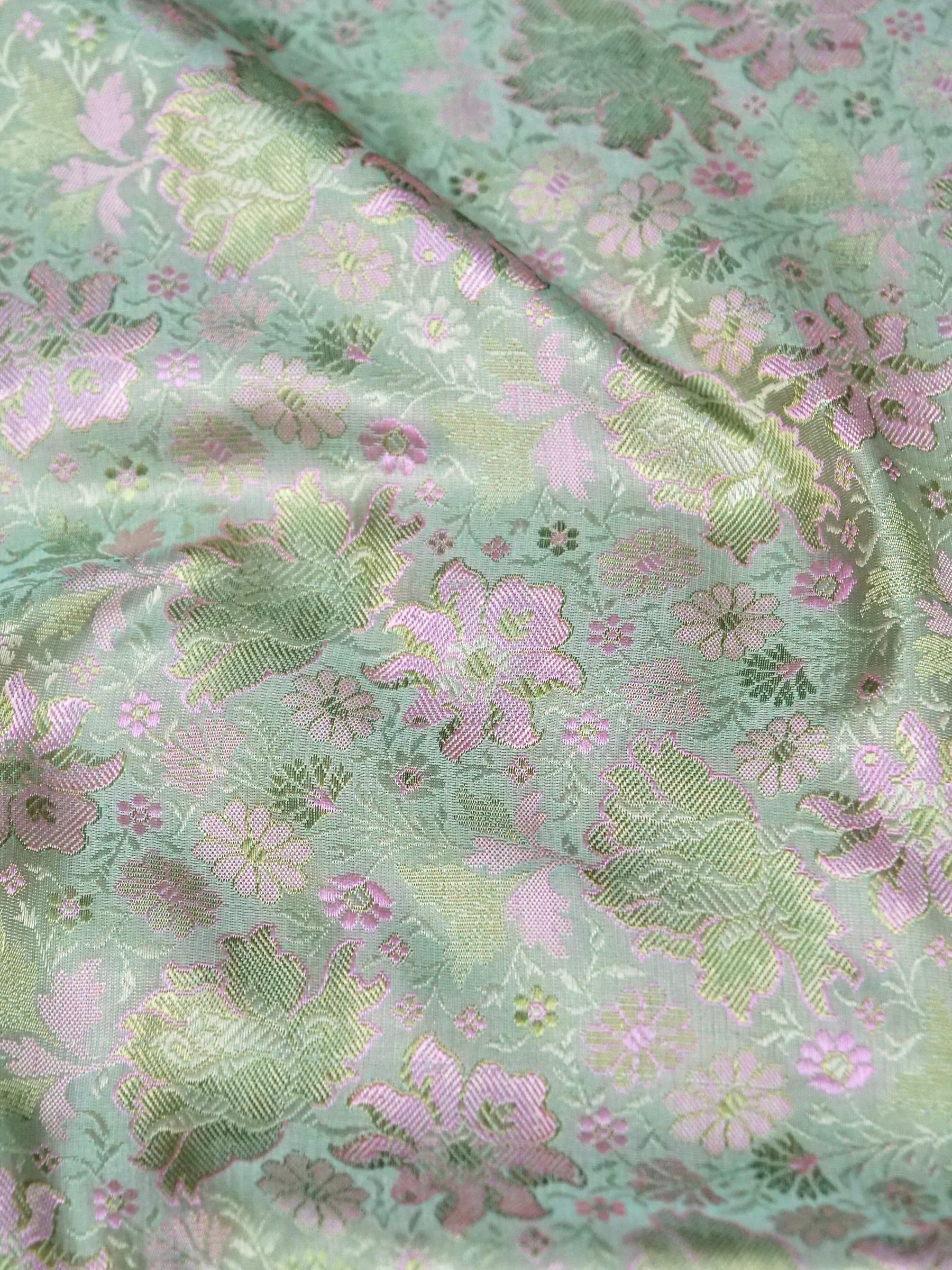 Banarasi Katan Silk Resham Tanchoi Handwoven Saree in Sea Green
