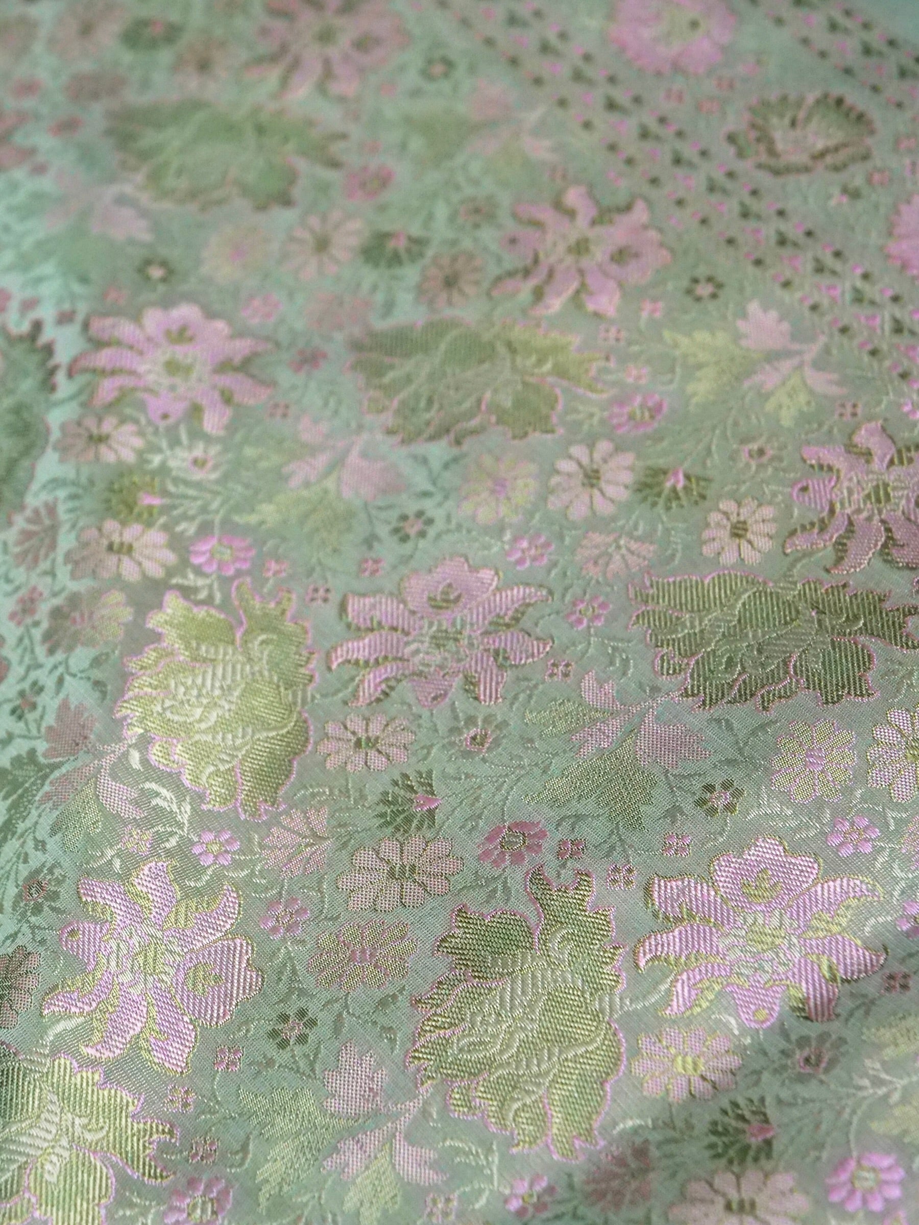 Banarasi Katan Silk Resham Tanchoi Handwoven Saree in Sea Green