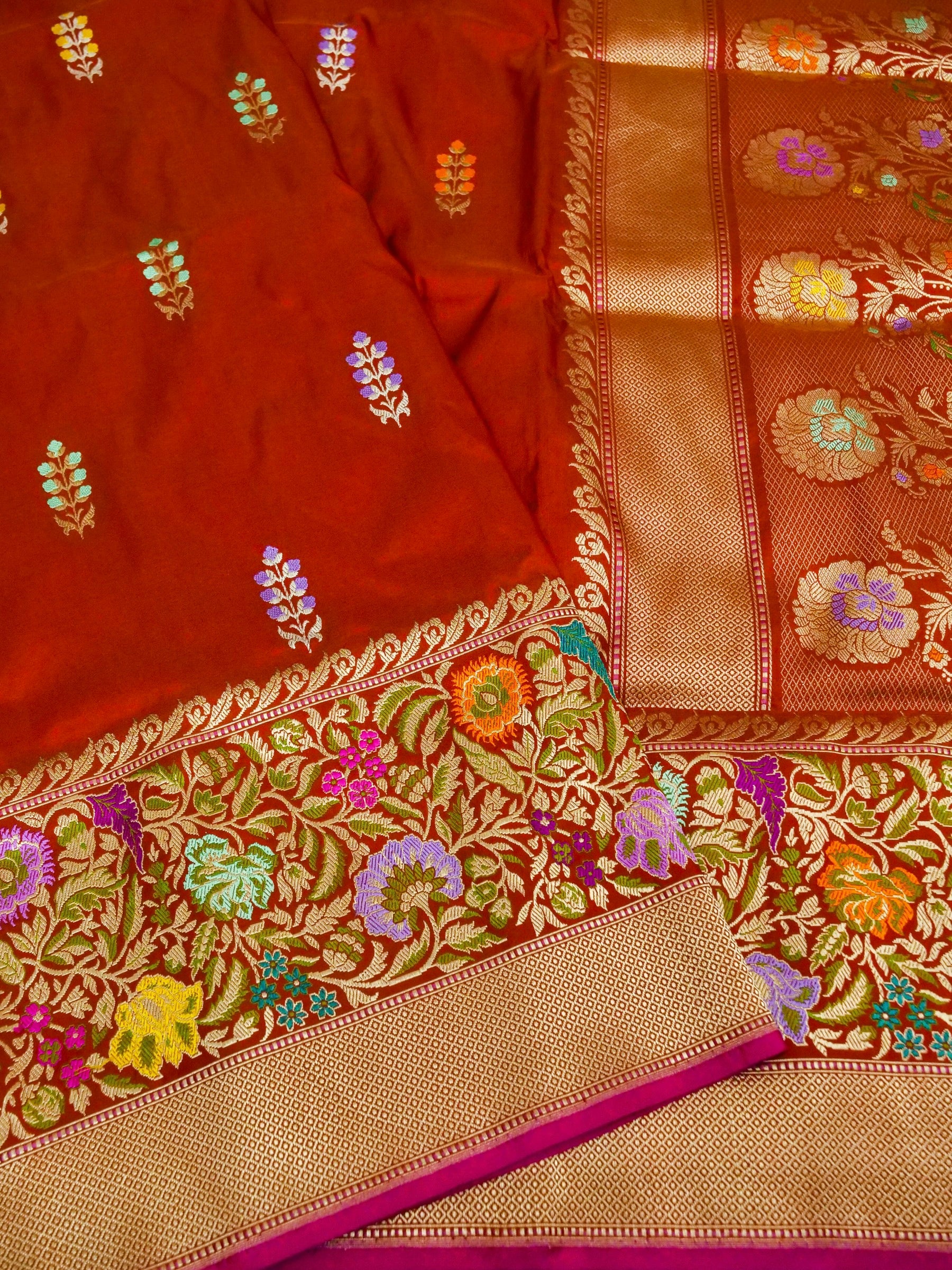 Banarasi Katan Silk Kadwa Tilfi Border Handloom Saree | Red - Khinkhwab