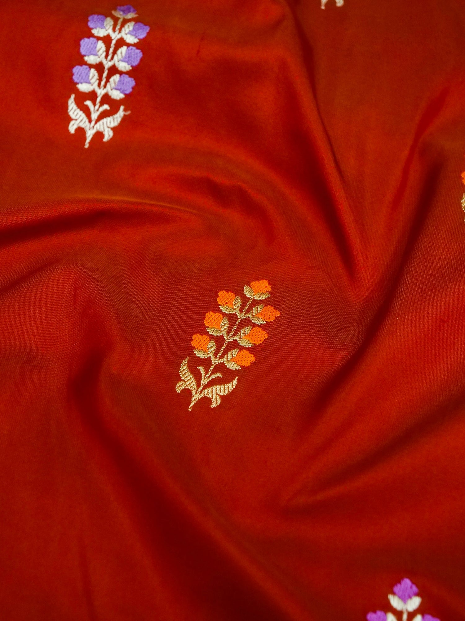 Banarasi Katan Silk Kadwa Tilfi Border Handloom Saree | Red - Khinkhwab