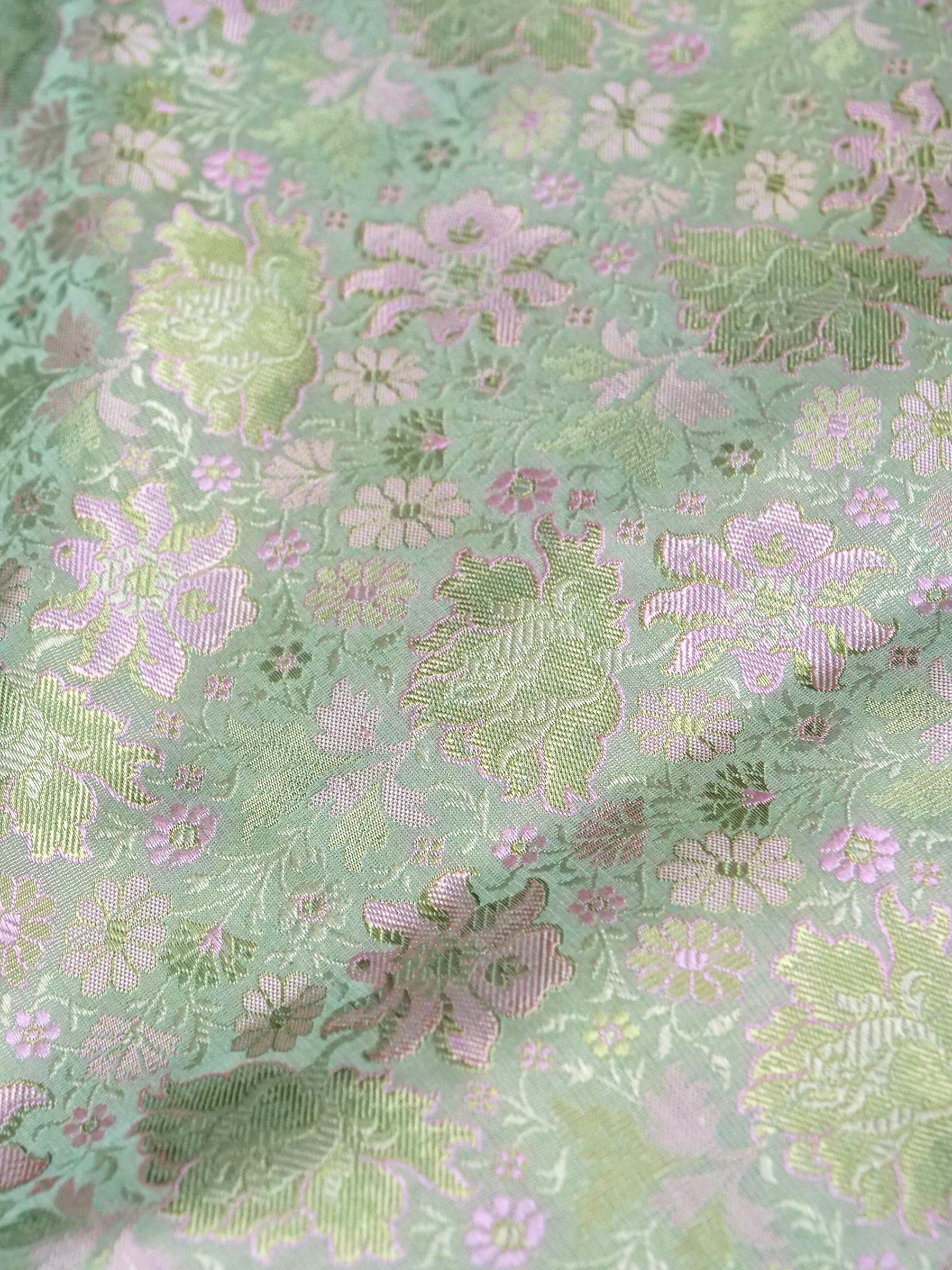 Banarasi Katan Silk Resham Tanchoi Handwoven Saree in Sea Green