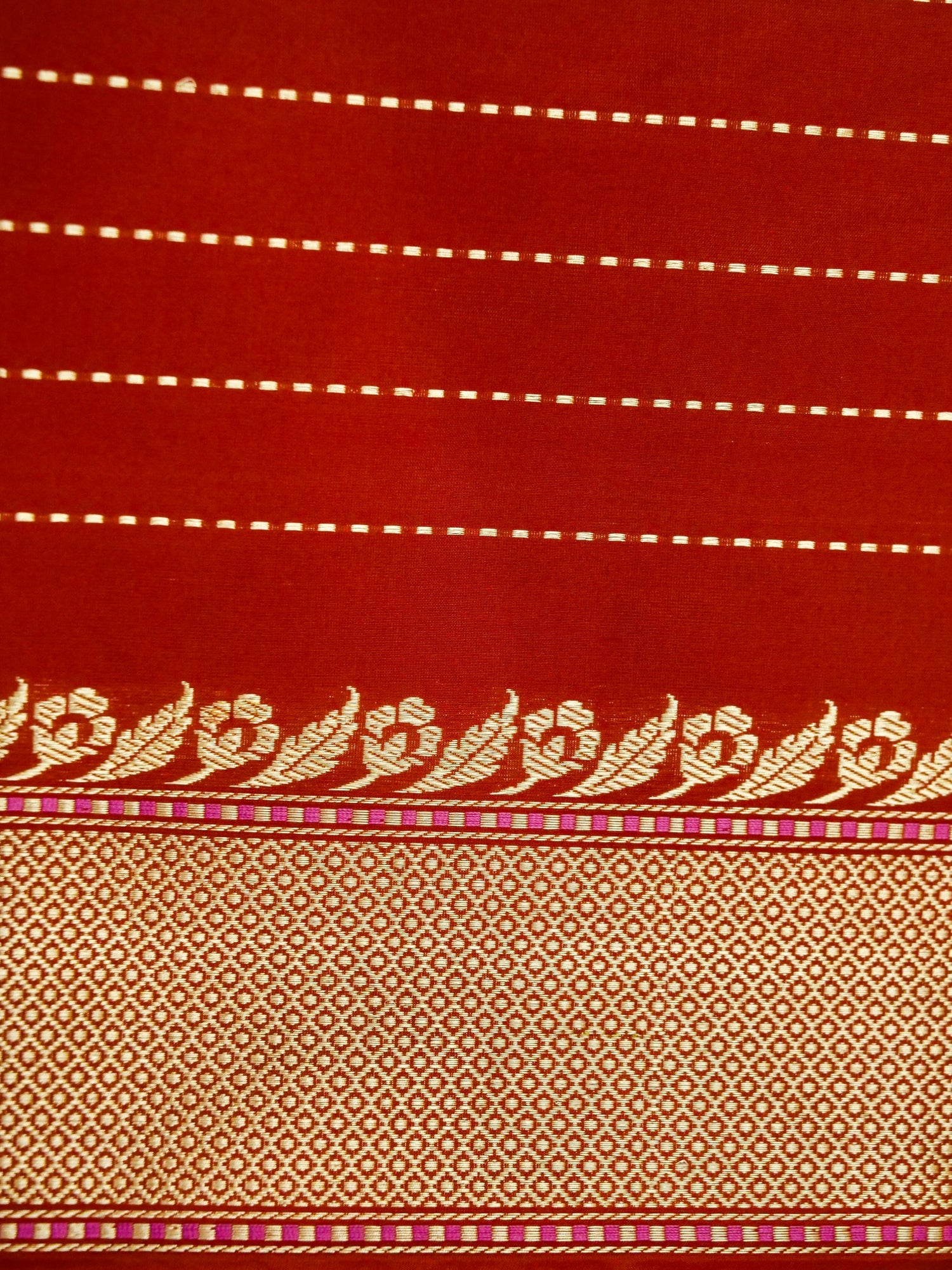 Banarasi Katan Silk Kadwa Tilfi Border Handloom Saree | Red - Khinkhwab