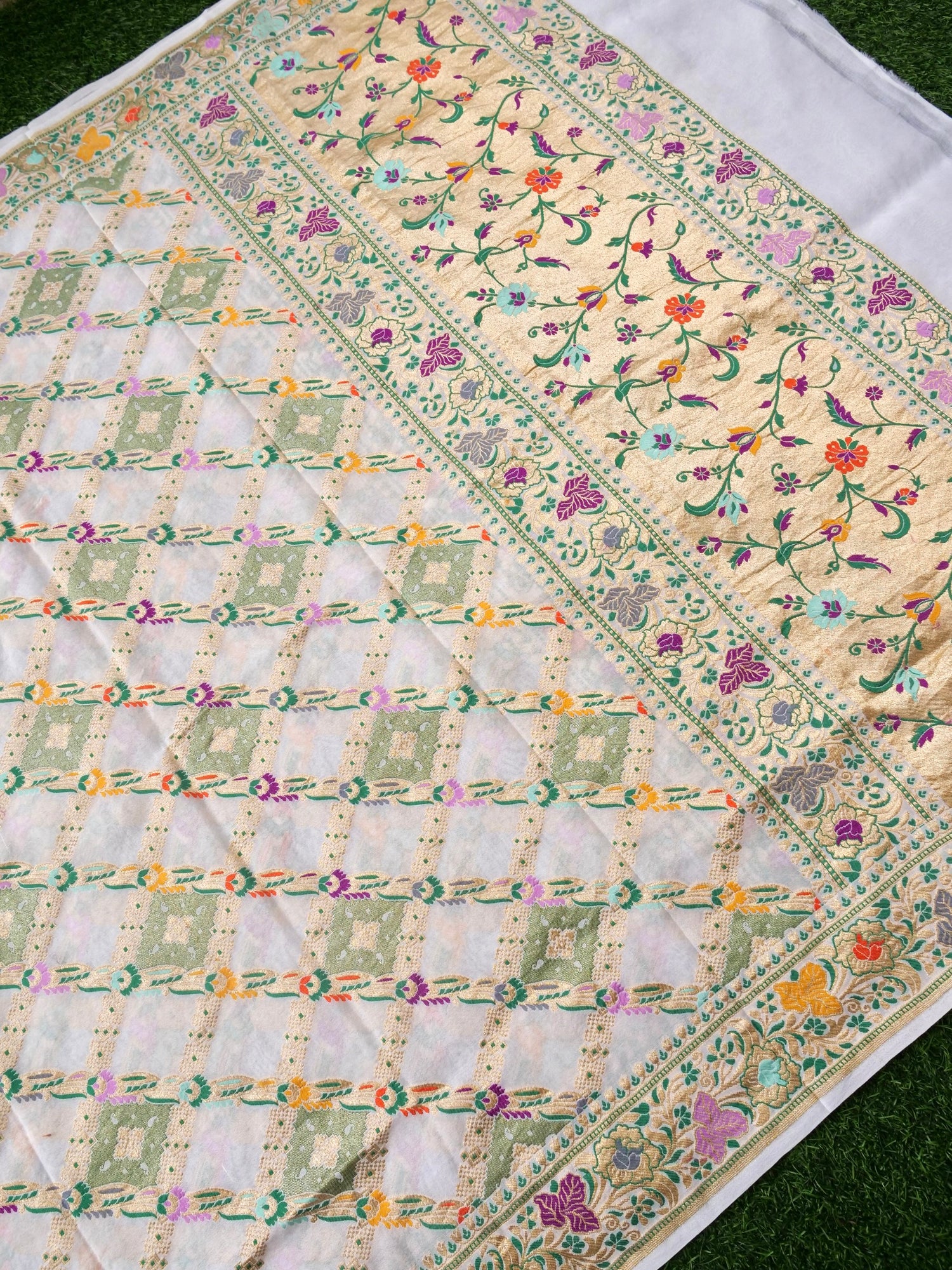 Georgette Banarasi Dyeable Dupatta