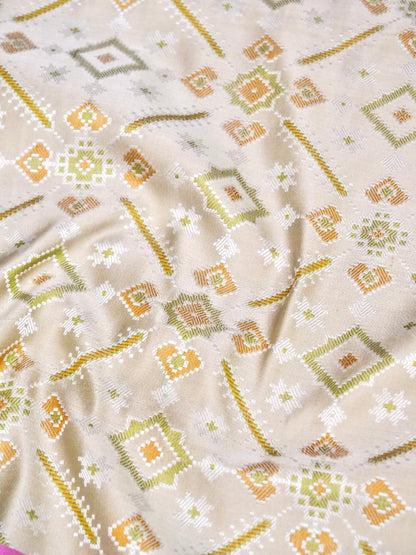 Banarasi Katan Silk Patola Jaal Handwoven Saree in Cream - Khinkhwab