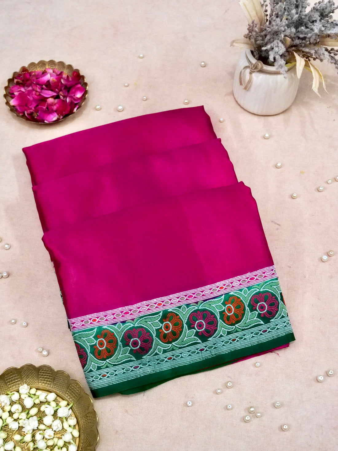 Banarasi Mashru Silk Kadiyal Handwoven Saree in Rani Pink