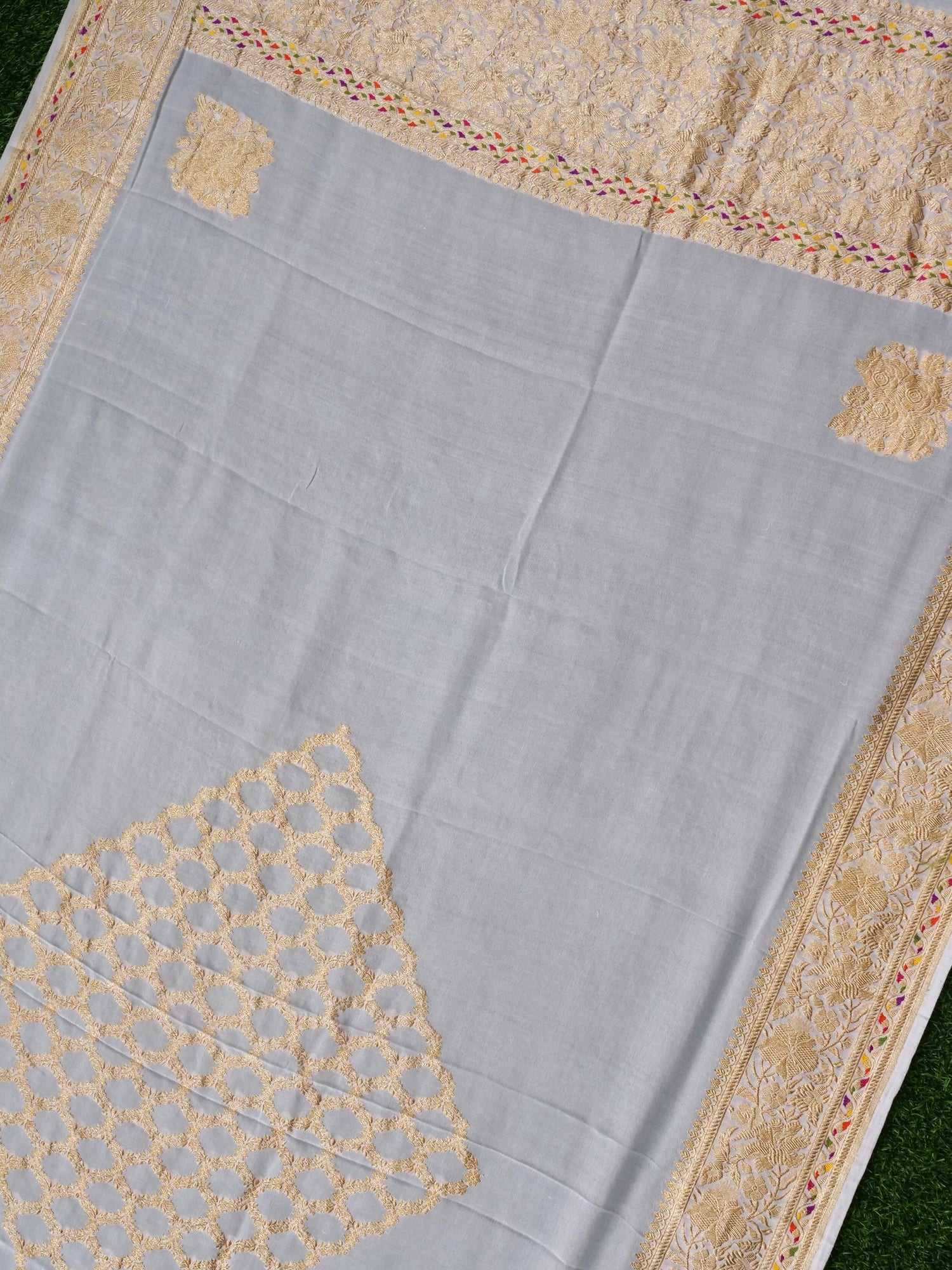 Handloom Georgette Banarasi Dyeable Kadwa Dupatta