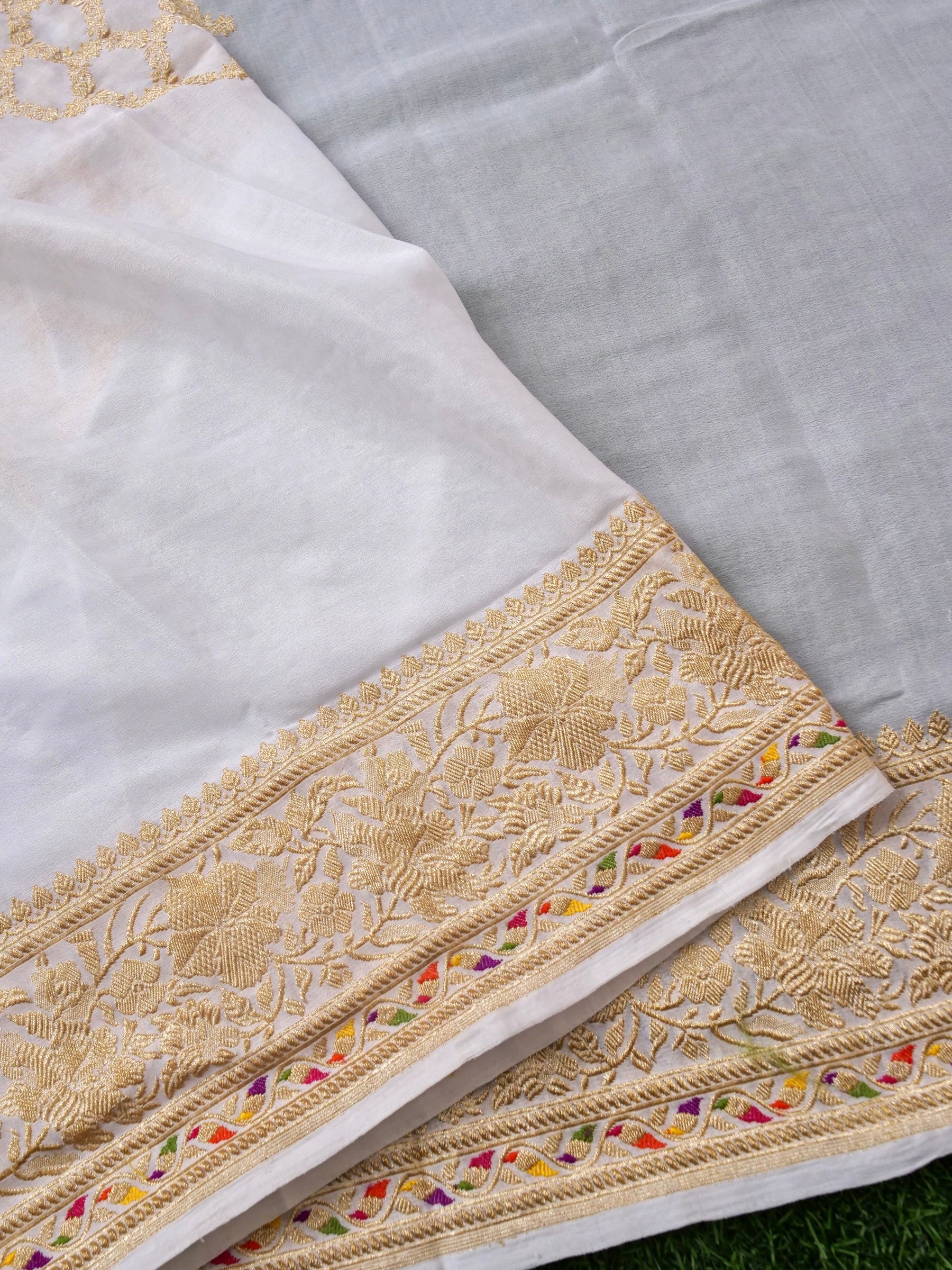 Handloom Georgette Banarasi Dyeable Kadwa Dupatta