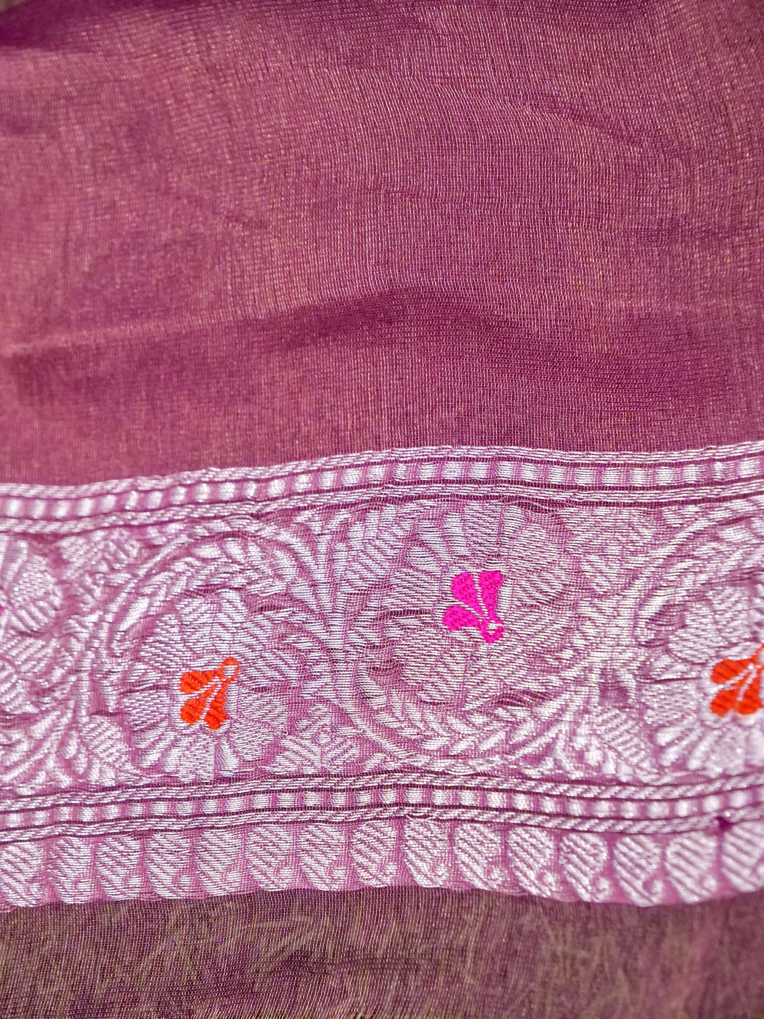 Khaddi Chiffon Tissue Kadwa Kairi Handwoven Banarasi Saree in Mauve Pink - Khinkhwab