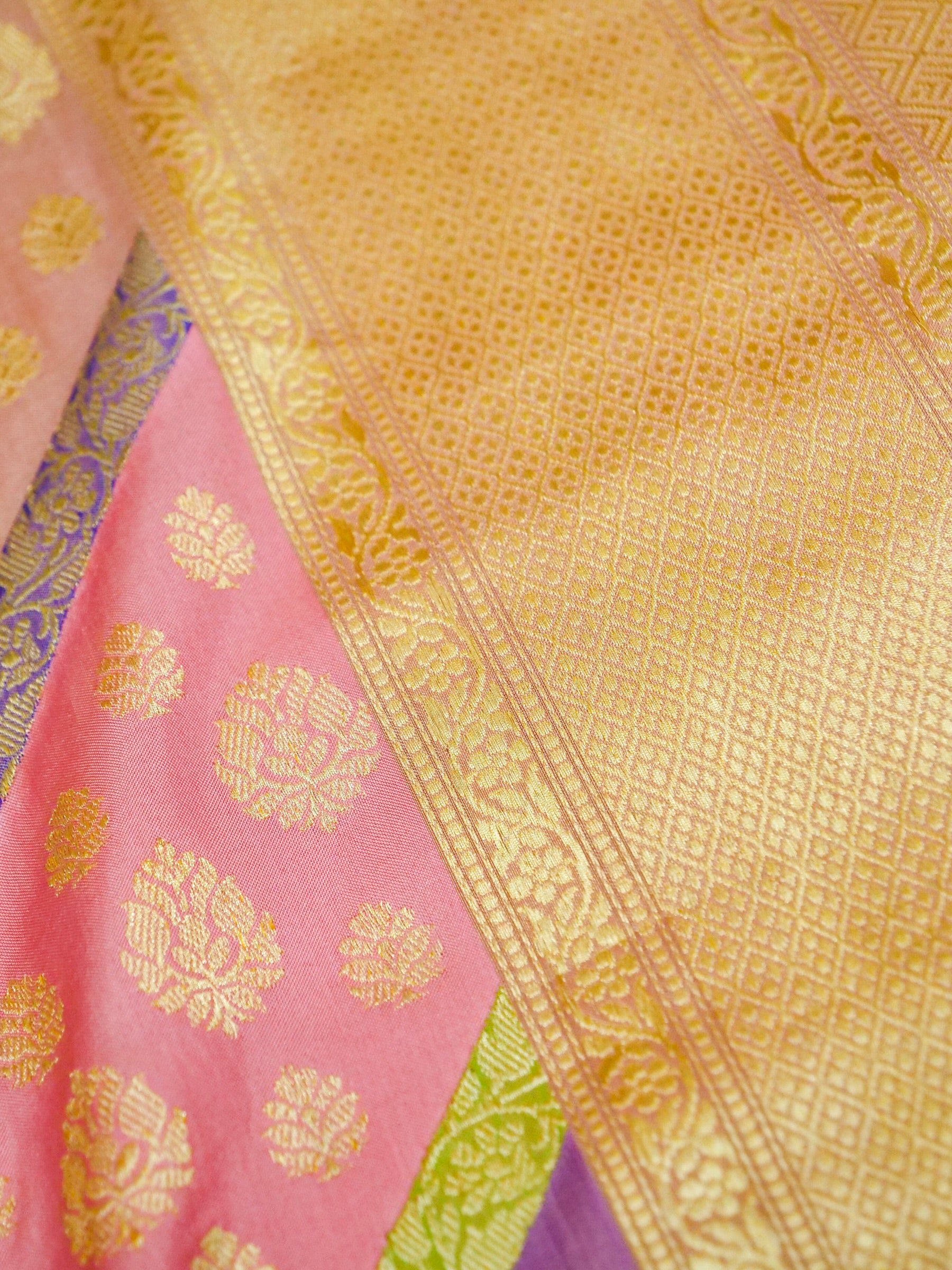 Banarasi Katan Silk Kadwa Rangkat Handloom Saree | Multicolour - Khinkhwab