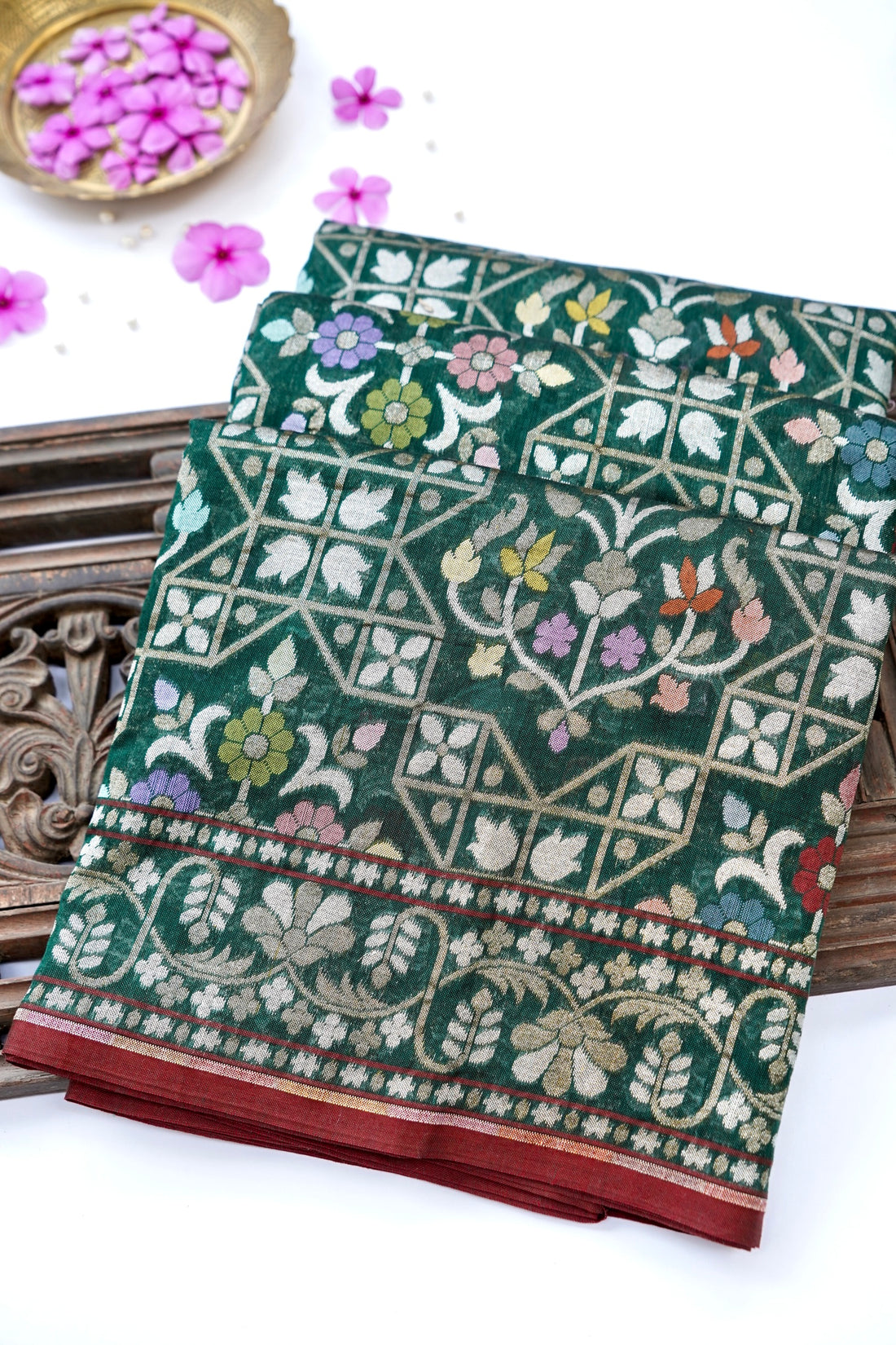 Banarasi Cotton Handloom Jamdani Ektara Saree | Green - Khinkhwab