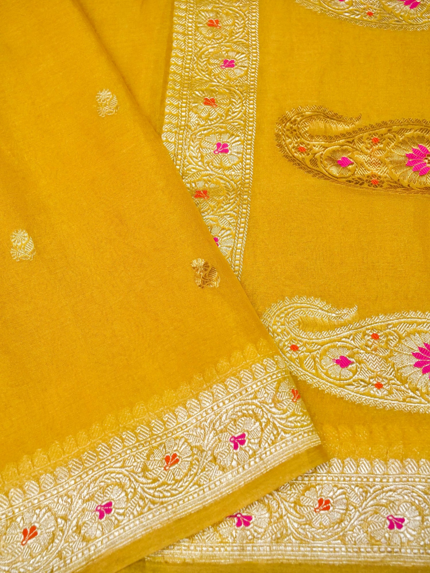Khaddi Chiffon Tissue Kadwa Kairi Handwoven Banarasi Saree in Mustard Yellow - Khinkhwab
