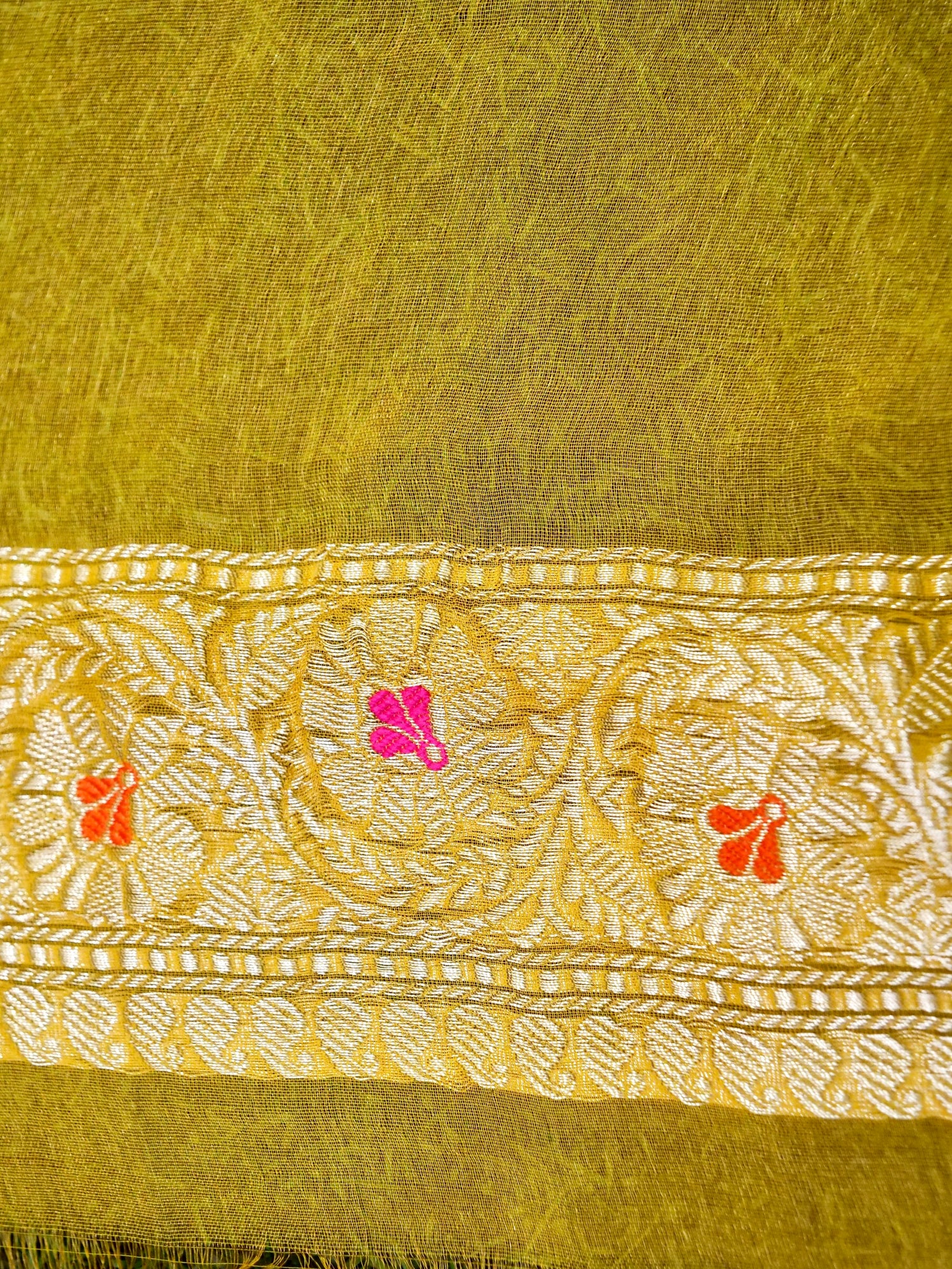 Khaddi Chiffon Tissue Kadwa Kairi Handwoven Banarasi Saree in Mustard Yellow - Khinkhwab