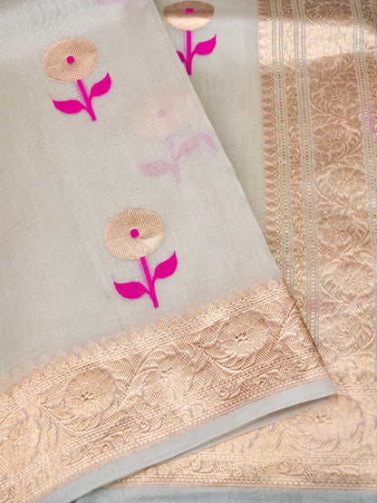Banarasi Kora Silk Kadwa Meenakari Handwoven Saree in Ivory Cream - Khinkhwab