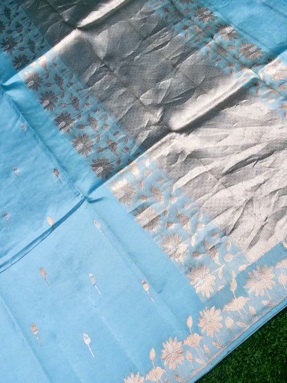 Banarasi Katan Silk Kadwa Handwoven Saree in Powder Blue - Khinkhwab