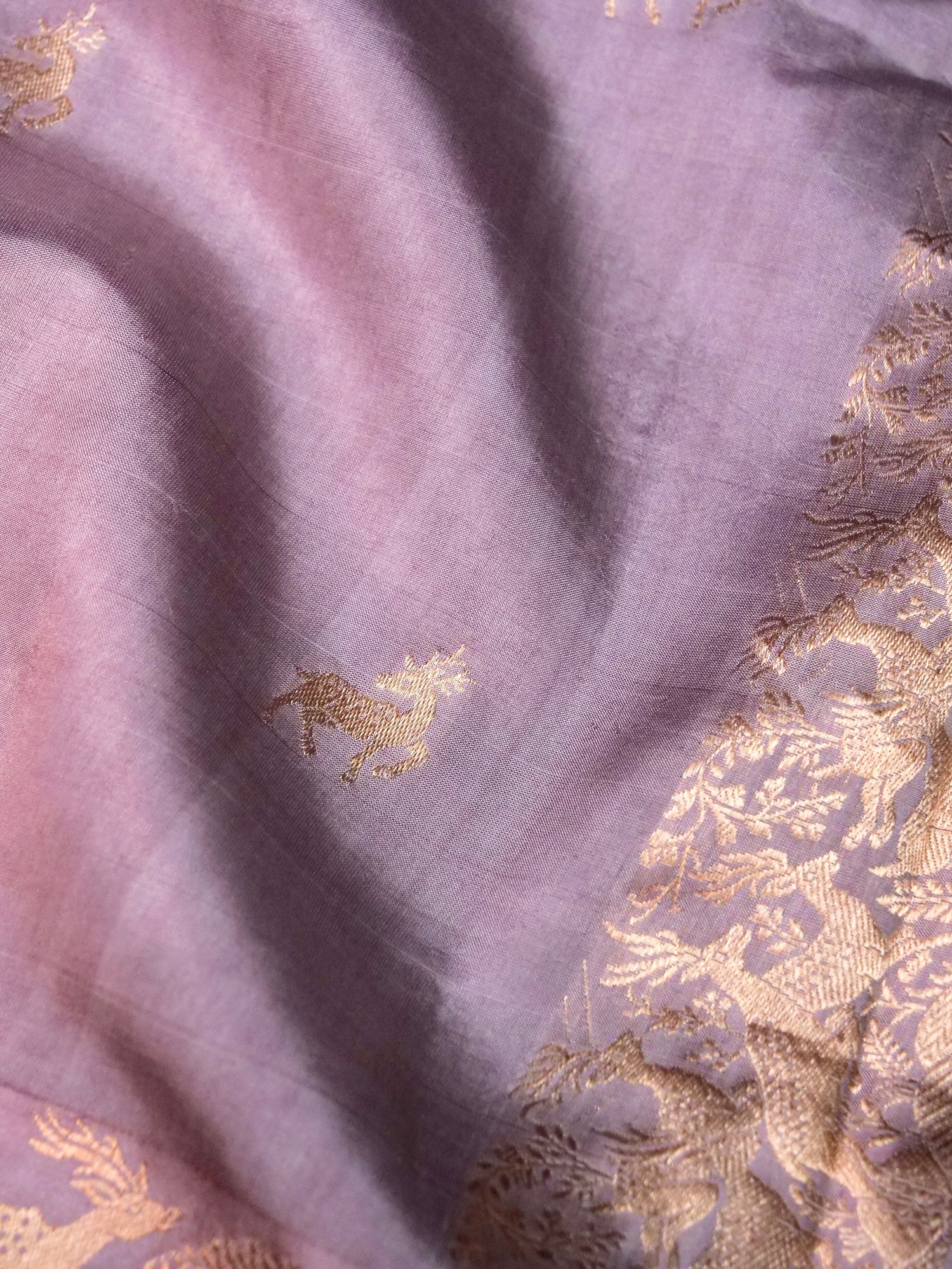 Banarasi Katan Silk Kadwa Shikargah Handwoven Saree in Dusty Lilac - Khinkhwab