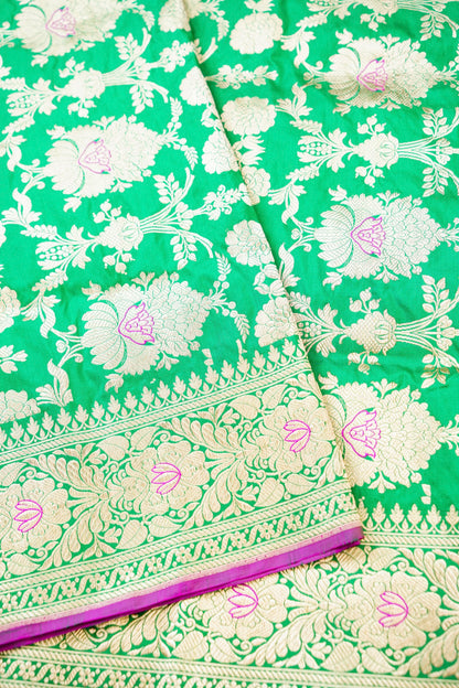 Handwoven Pure Katan Silk Banarasi Mughal Boota Saree