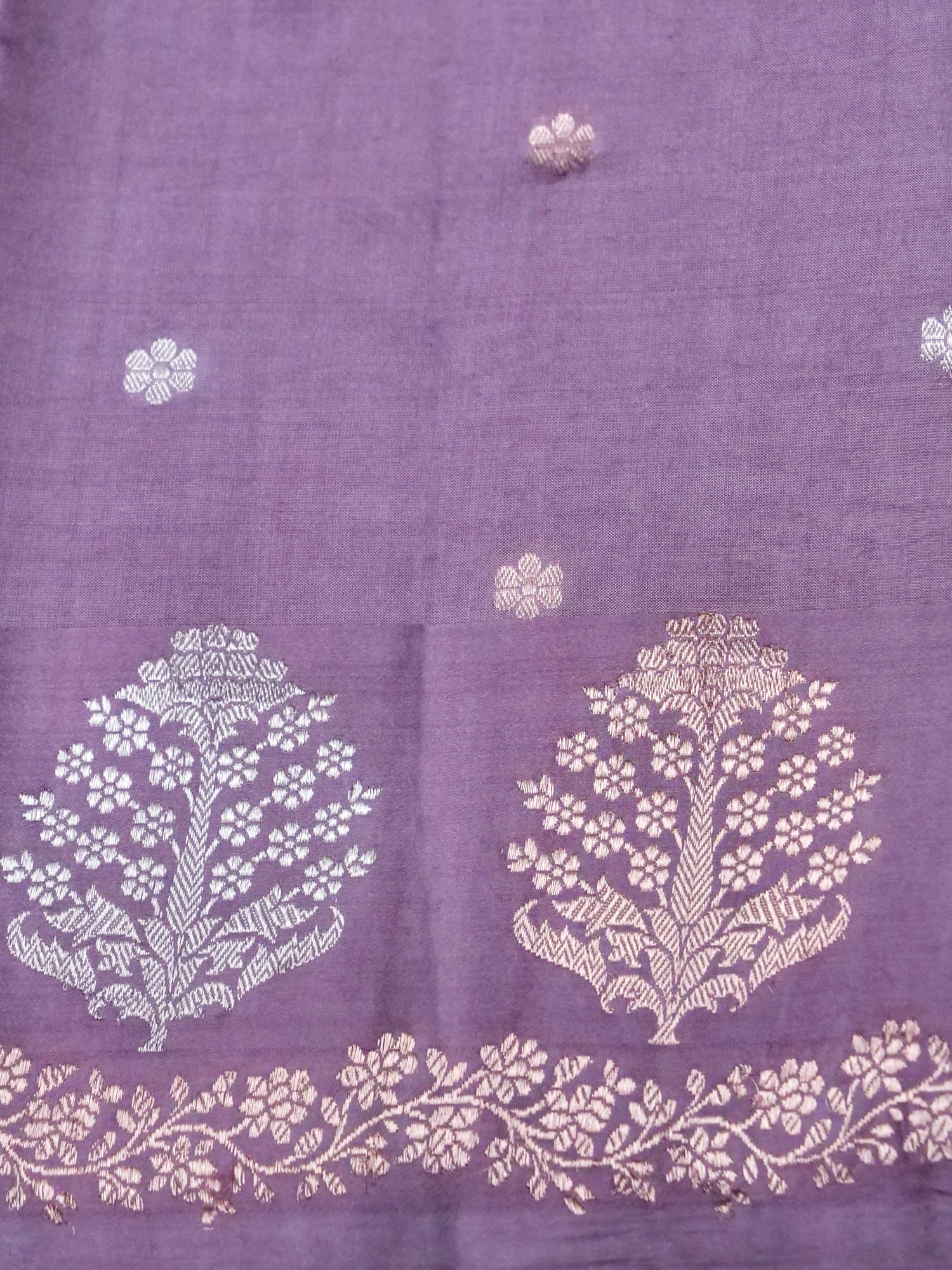 Kora silk Kadwa Handwoven Banarasi saree in dusty lilac with intricate gold zari work, crafted by Khinkhwab.