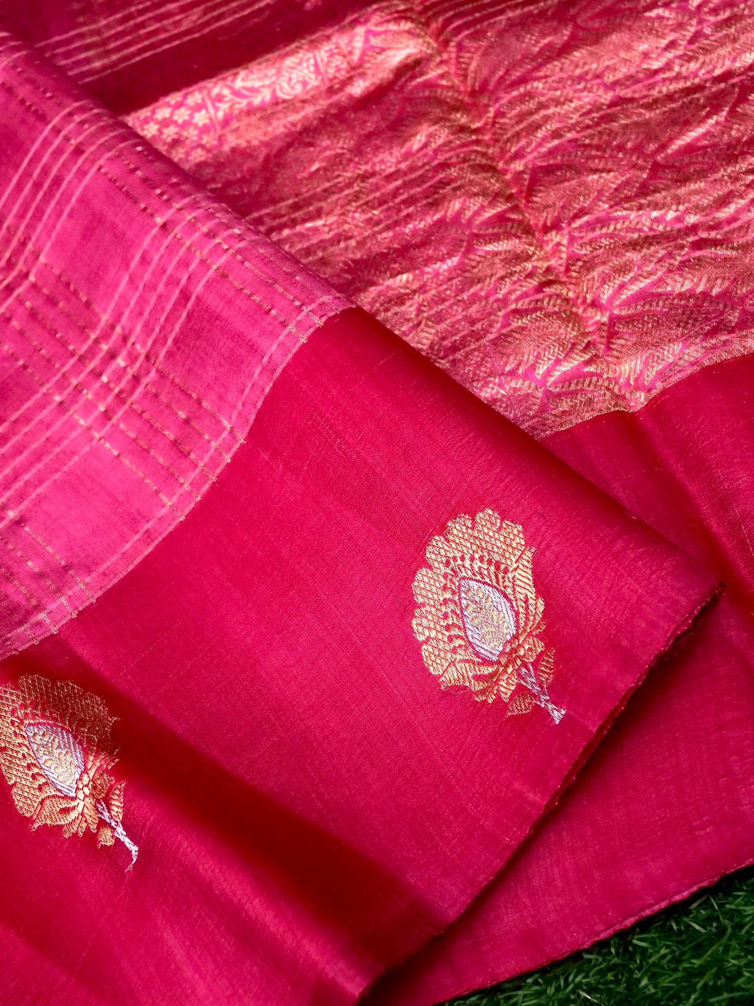 Banarasi Katan Silk Kadwa Striped Handwoven Saree in Rose Pink - Khinkhwab