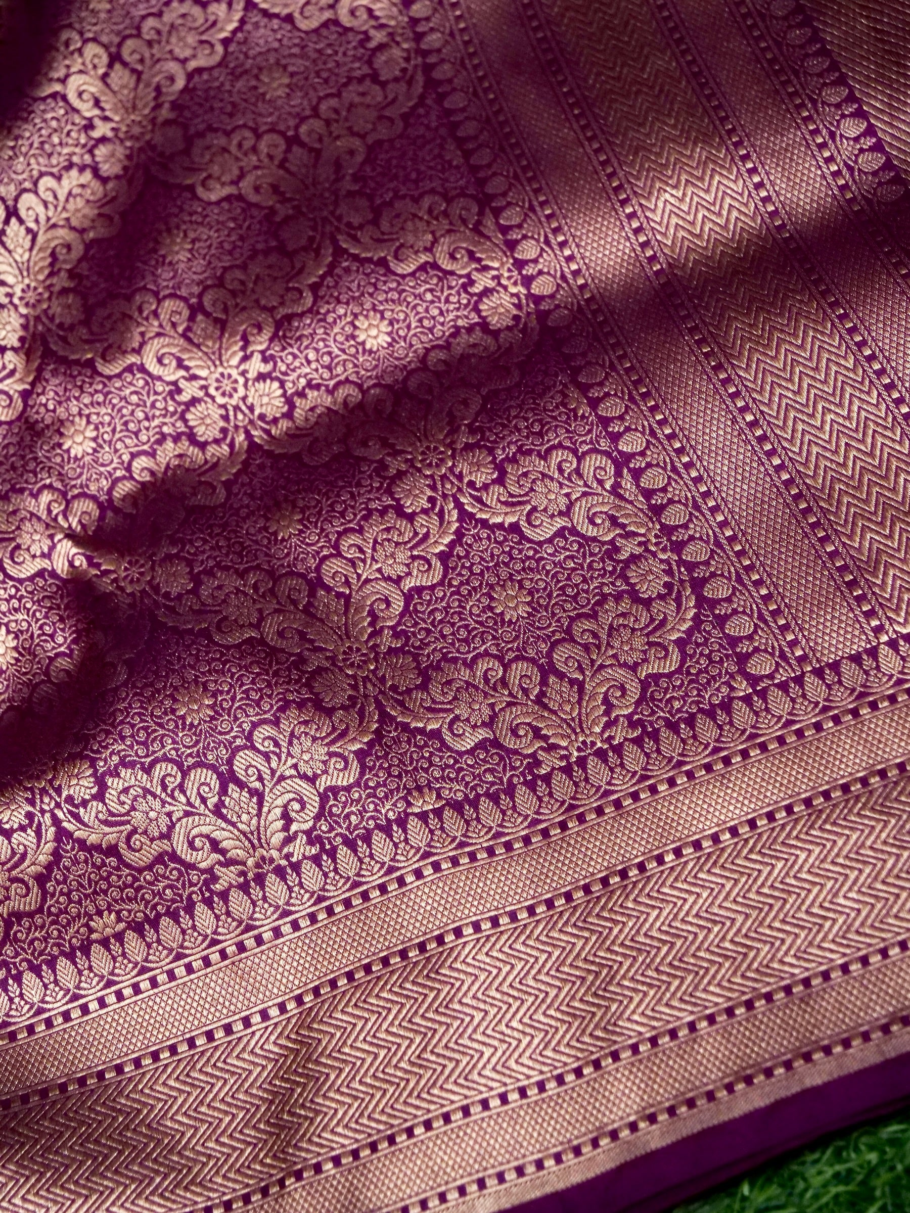 Banarasi Katan Silk Zari Tanchoi Handwoven Saree in Wine Purple