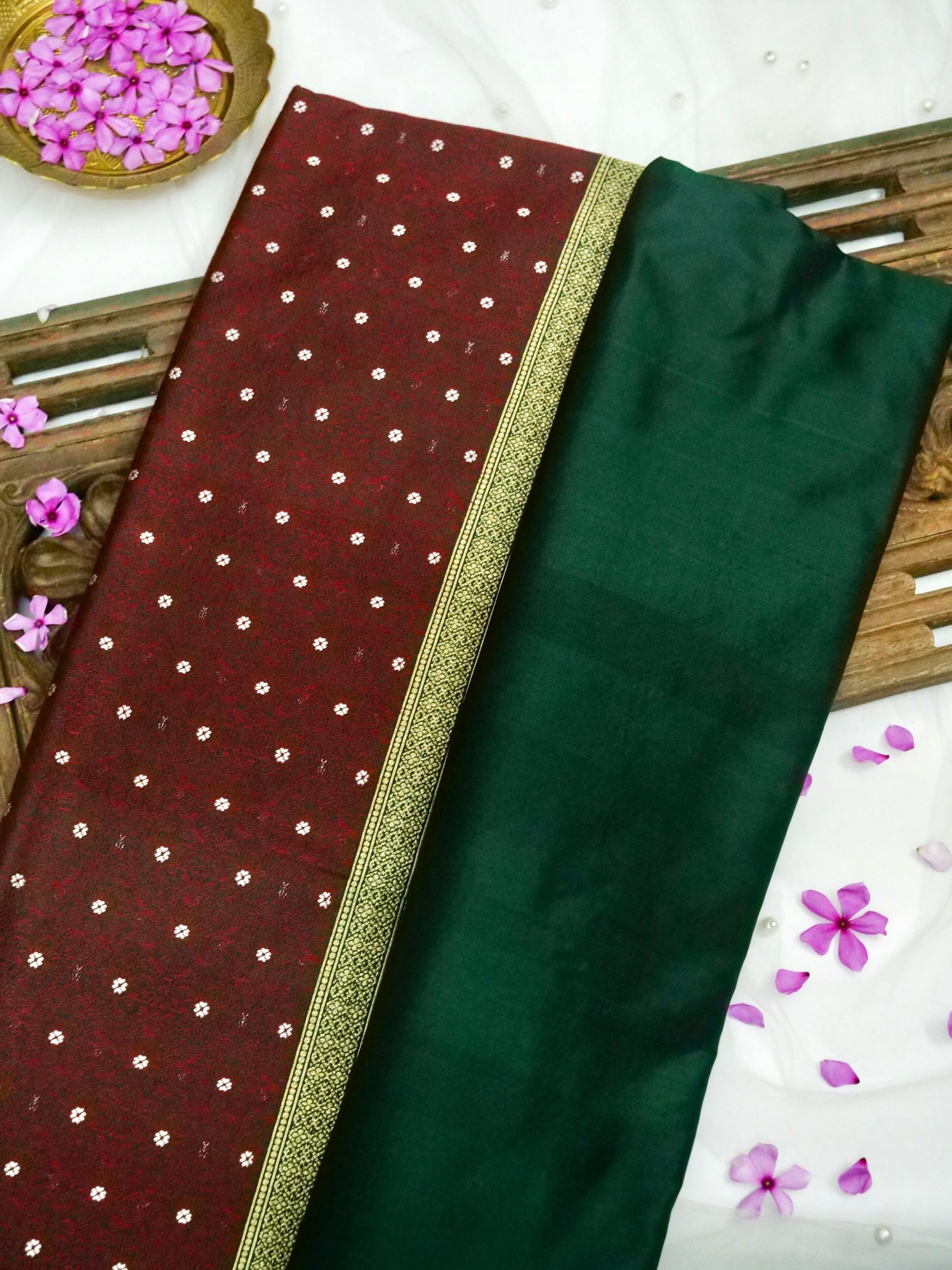 Banarasi Katan Silk Meenakari Border Handloom Saree | Bottle Green - Khinkhwab