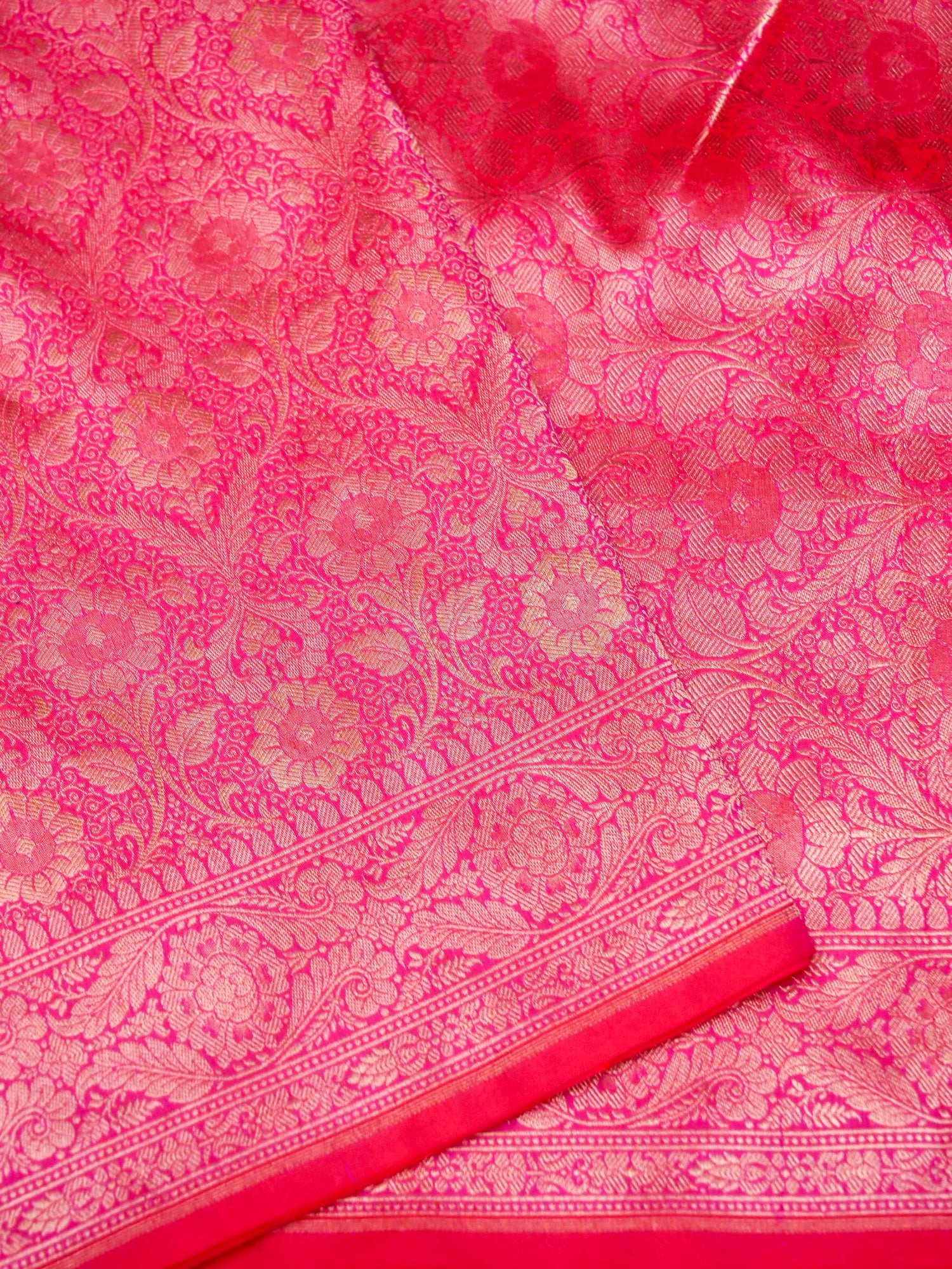 Banarasi Katan Silk Zari Tanchoi Handwoven Saree in Coral Pink