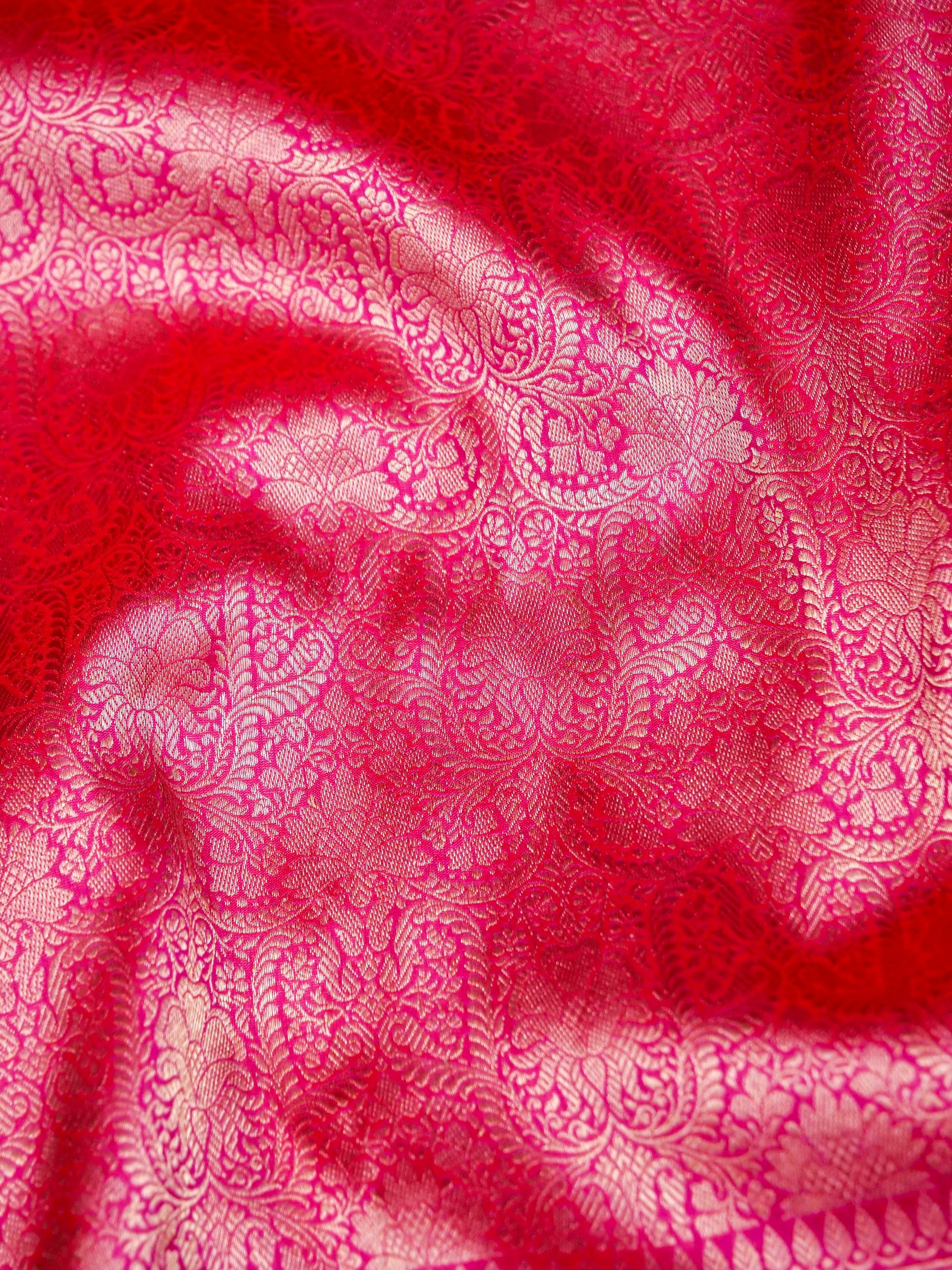Banarasi Katan Silk Zari Tanchoi Kairi Handwoven Saree in Rani Pink