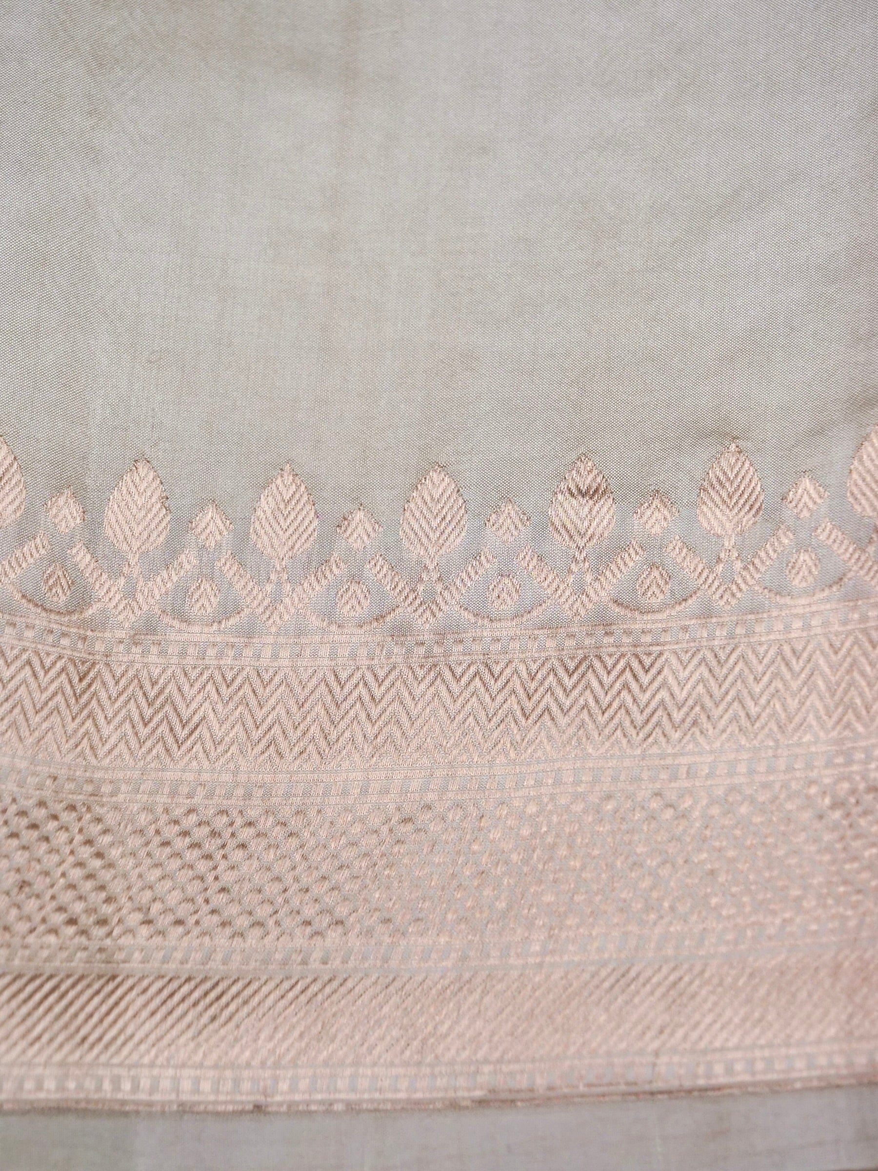 Banarasi Katan Silk Kadwa Handwoven Saree in Oat Beige - Khinkhwab
