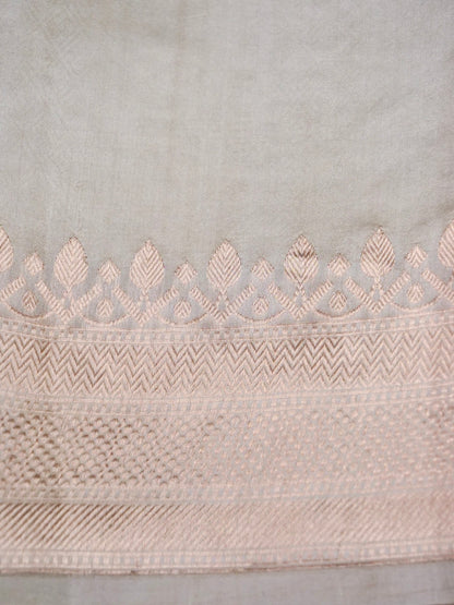 Banarasi Katan Silk Kadwa Handwoven Saree in Oat Beige - Khinkhwab