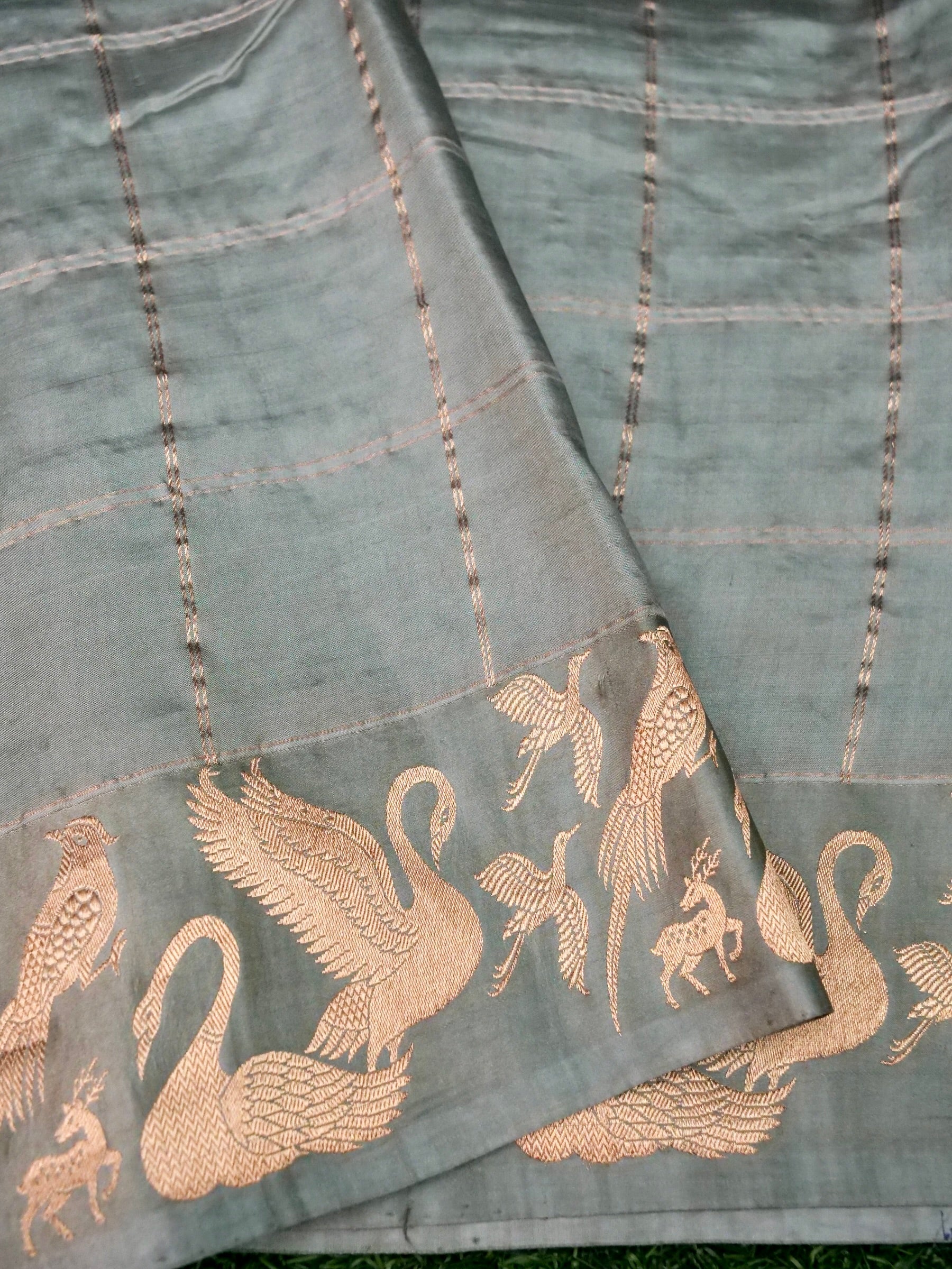 Banarasi Katan Silk Kadwa Bird Motif Handwoven Saree in Grey Blue - Khinkhwab