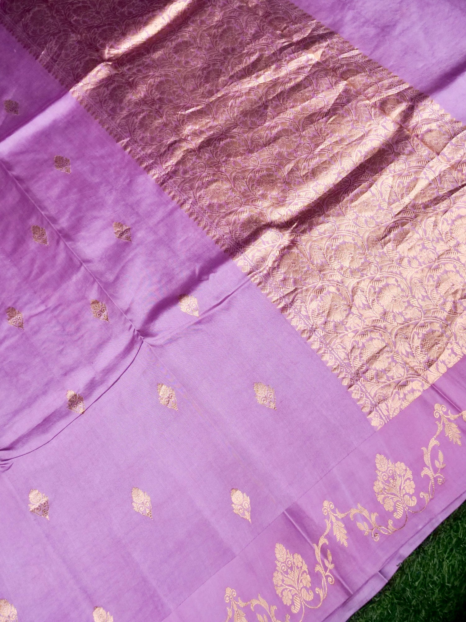 Banarasi Katan Silk Kadwa Handwoven Saree in Lilac - Khinkhwab