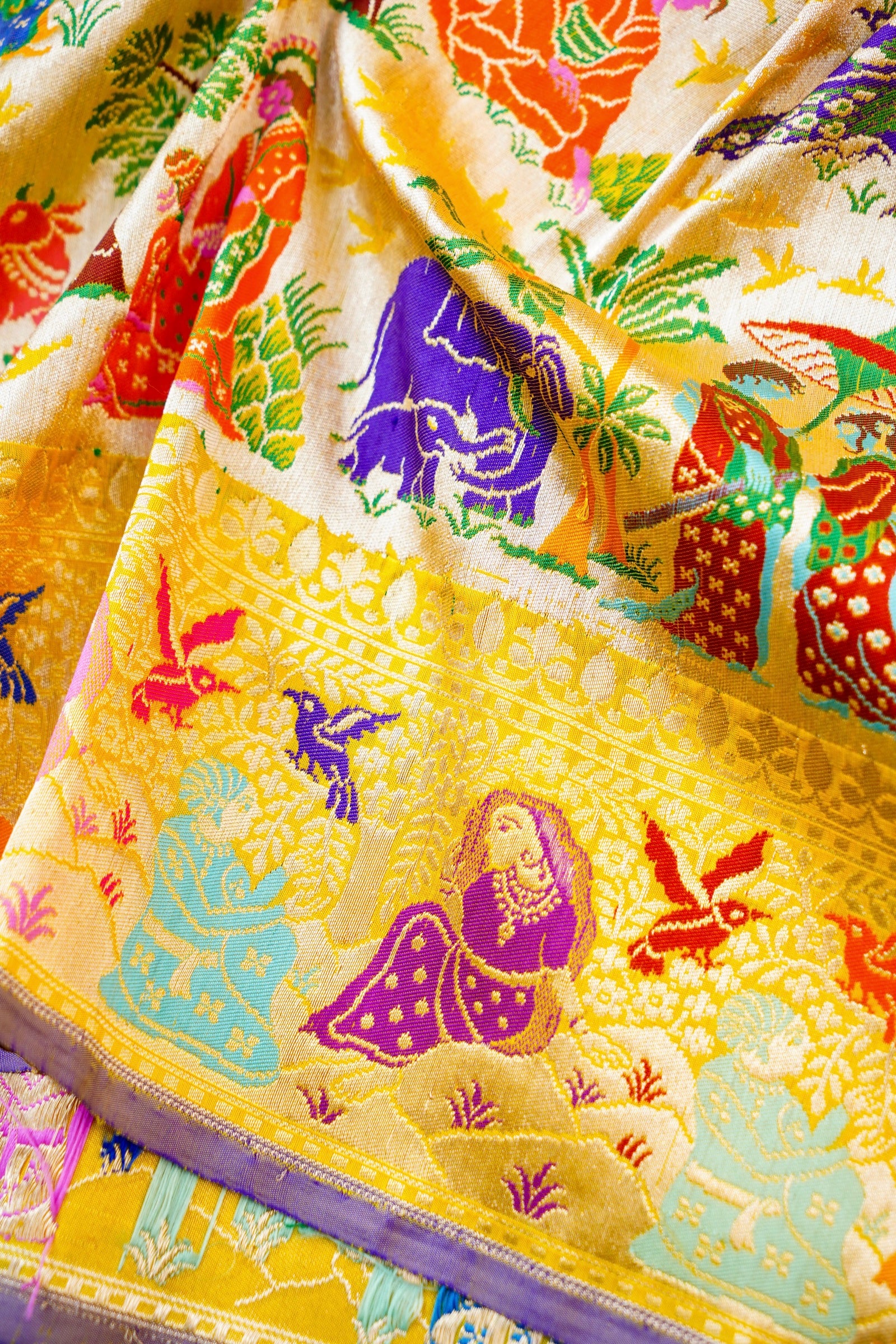 Handwoven Banarasi Katan Silk Kadwa Shikargah Saree