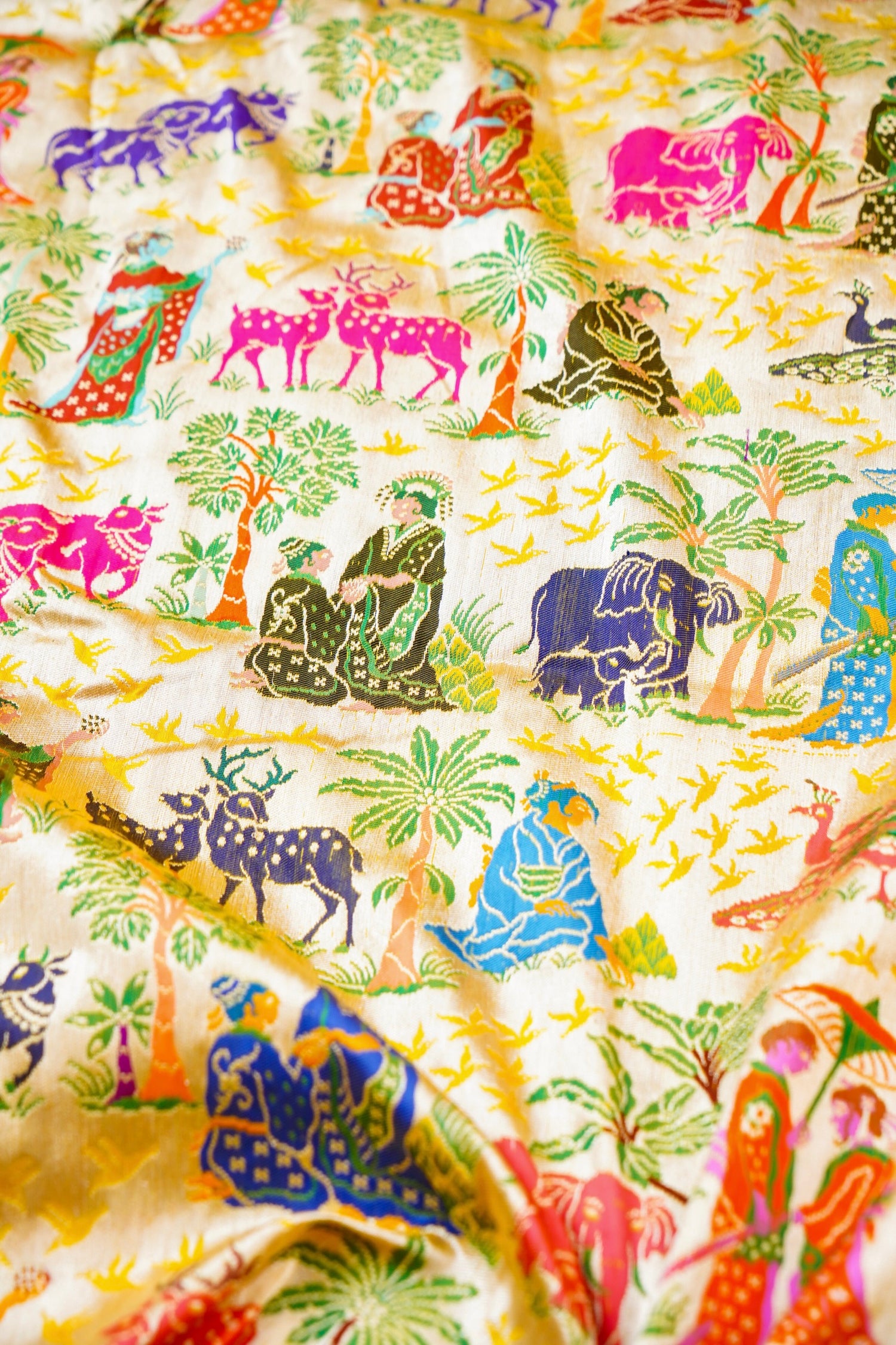 Handwoven Banarasi Katan Silk Kadwa Shikargah Saree