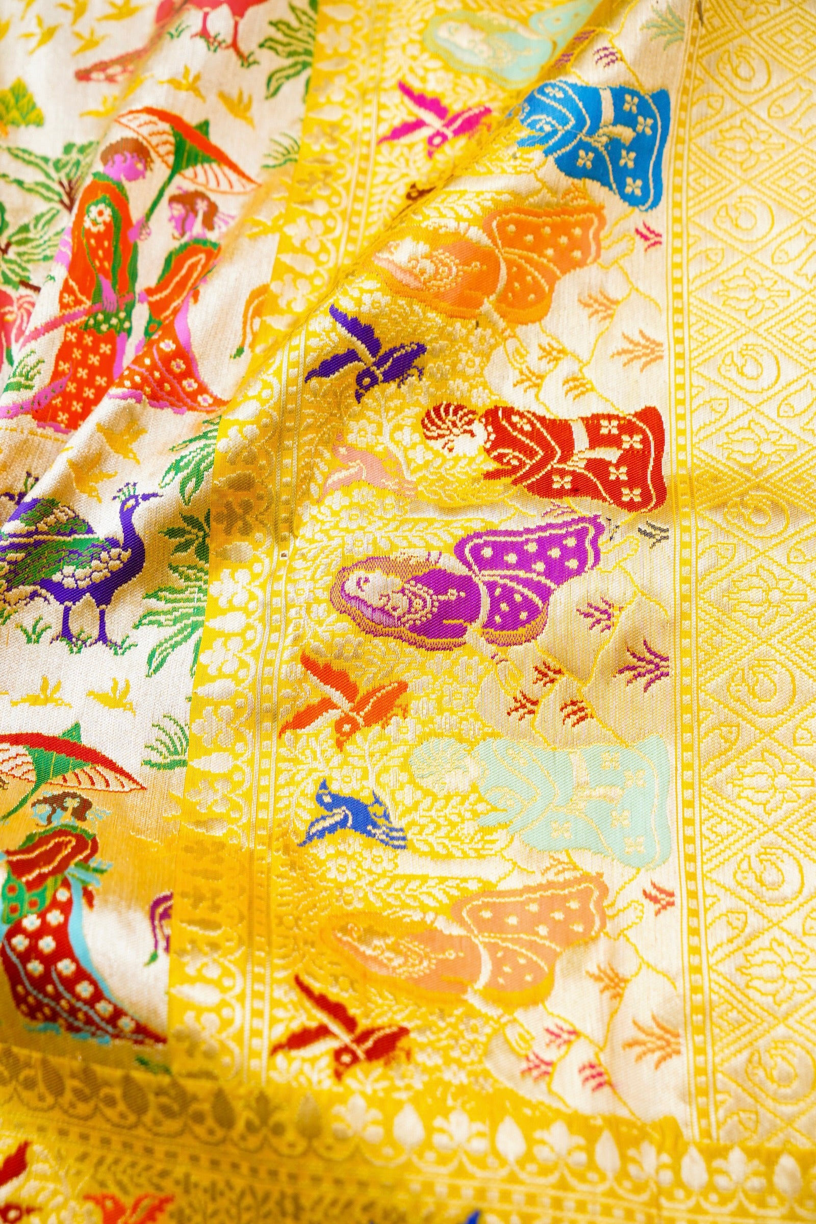 Handwoven Banarasi Katan Silk Kadwa Shikargah Saree