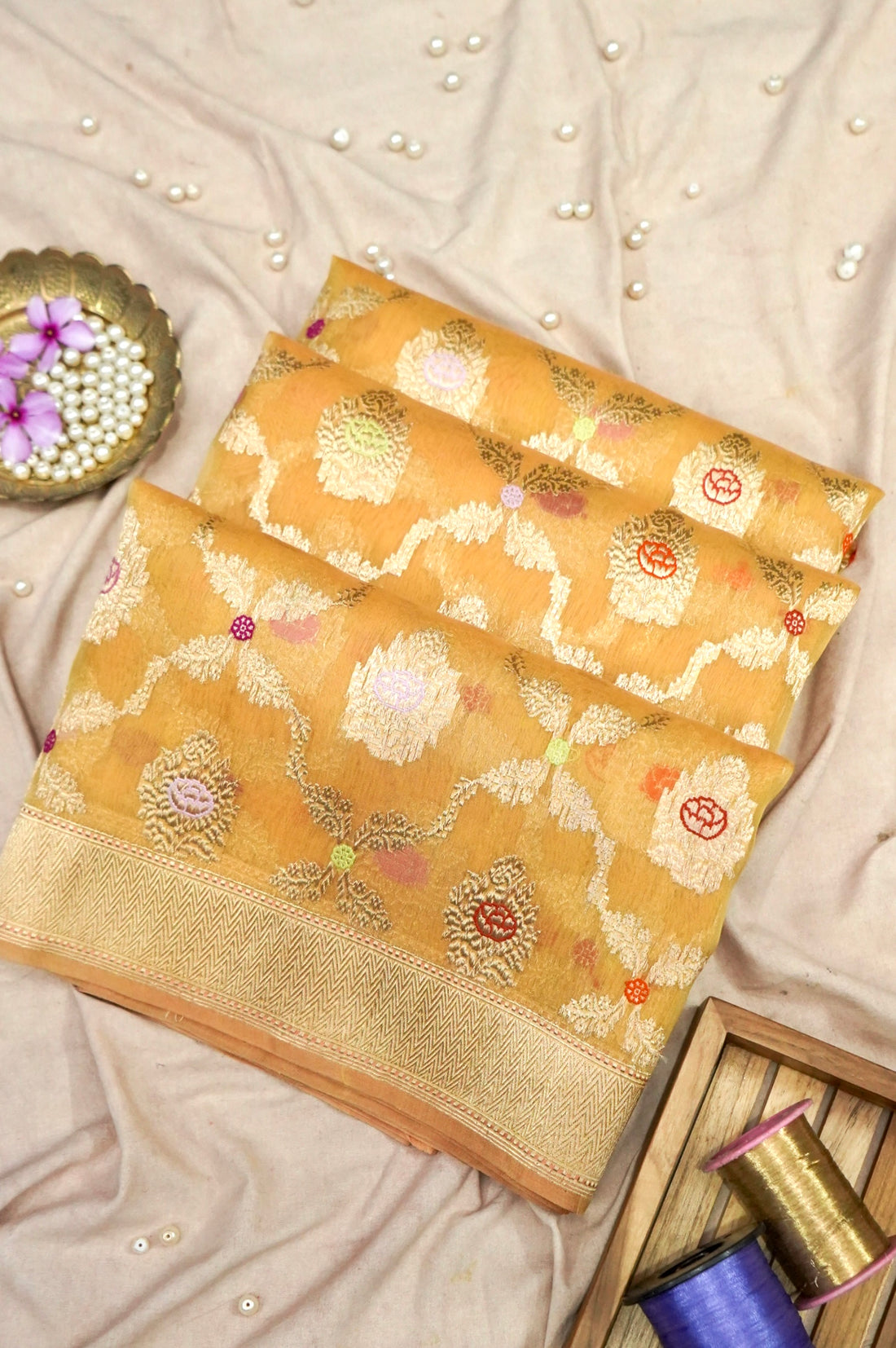 Banarasi Kora Silk Ektara Meenakari Handwoven Saree in Gold Beige - Khinkhwab