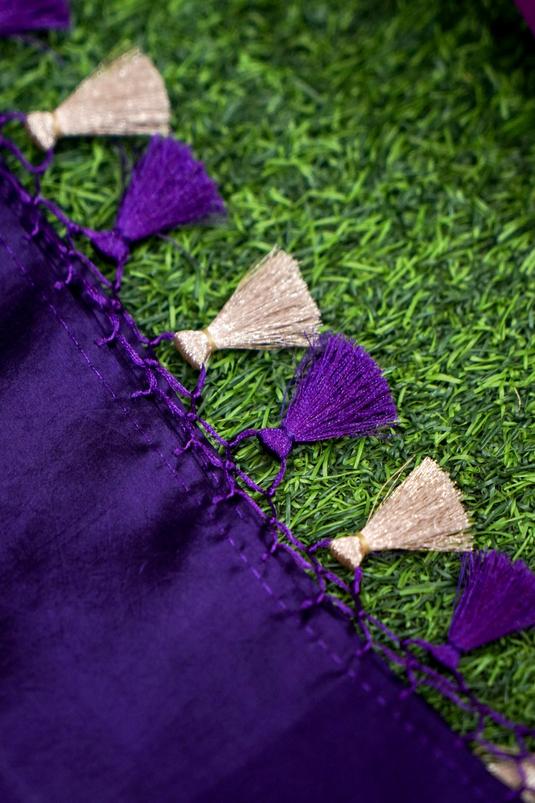 Banarasi Katan Silk Kadwa Bird Motif Handwoven Saree in Royal Purple - Khinkhwab