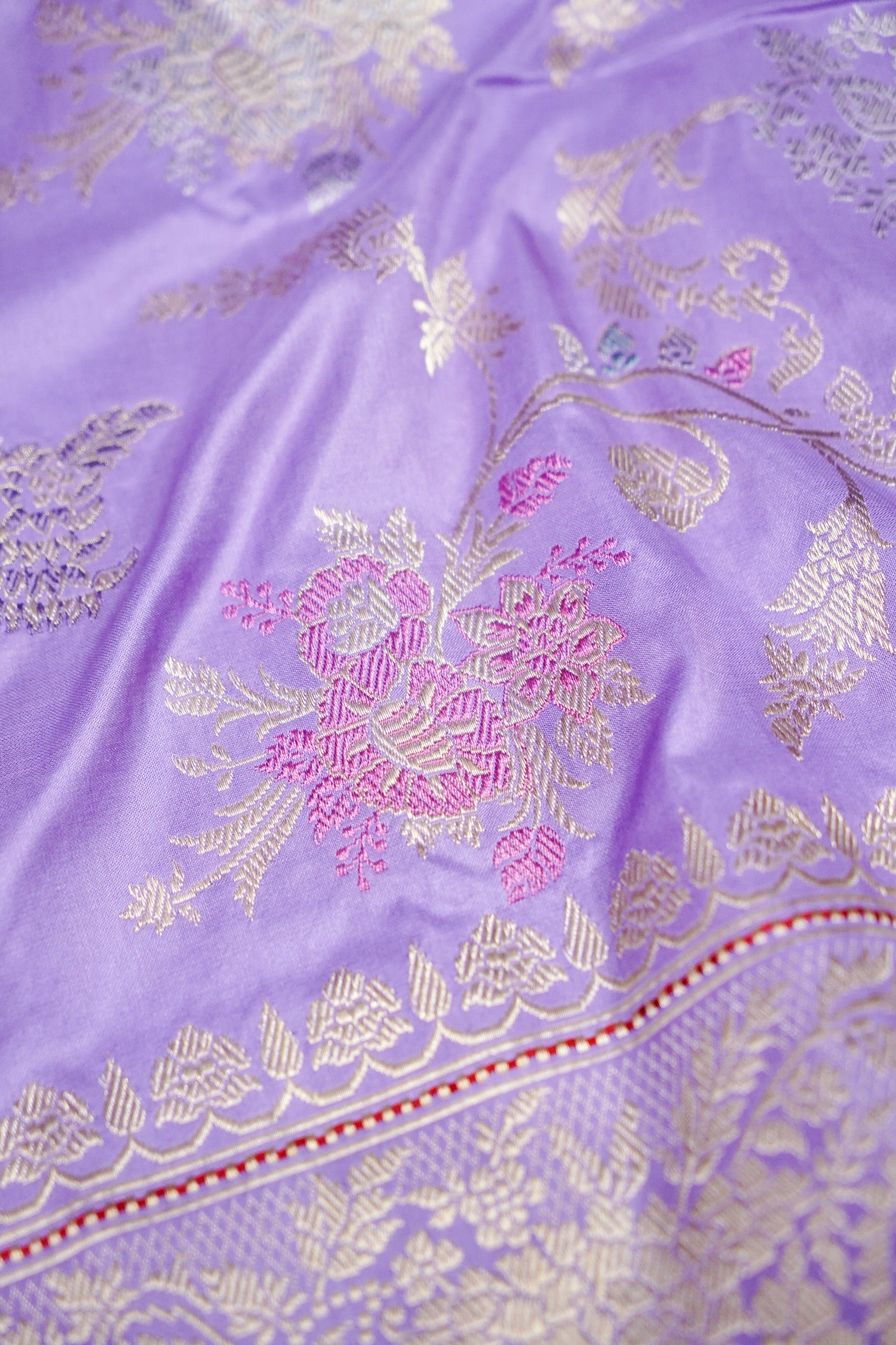 Banarasi Katan Silk Kadwa Jangla Handwoven Saree in Lilac Purple - Khinkhwab