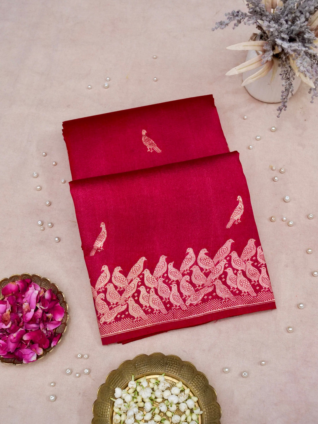Banarasi Katan Silk Kadwa Bird Motif Handwoven Saree in Crimson Red - Khinkhwab