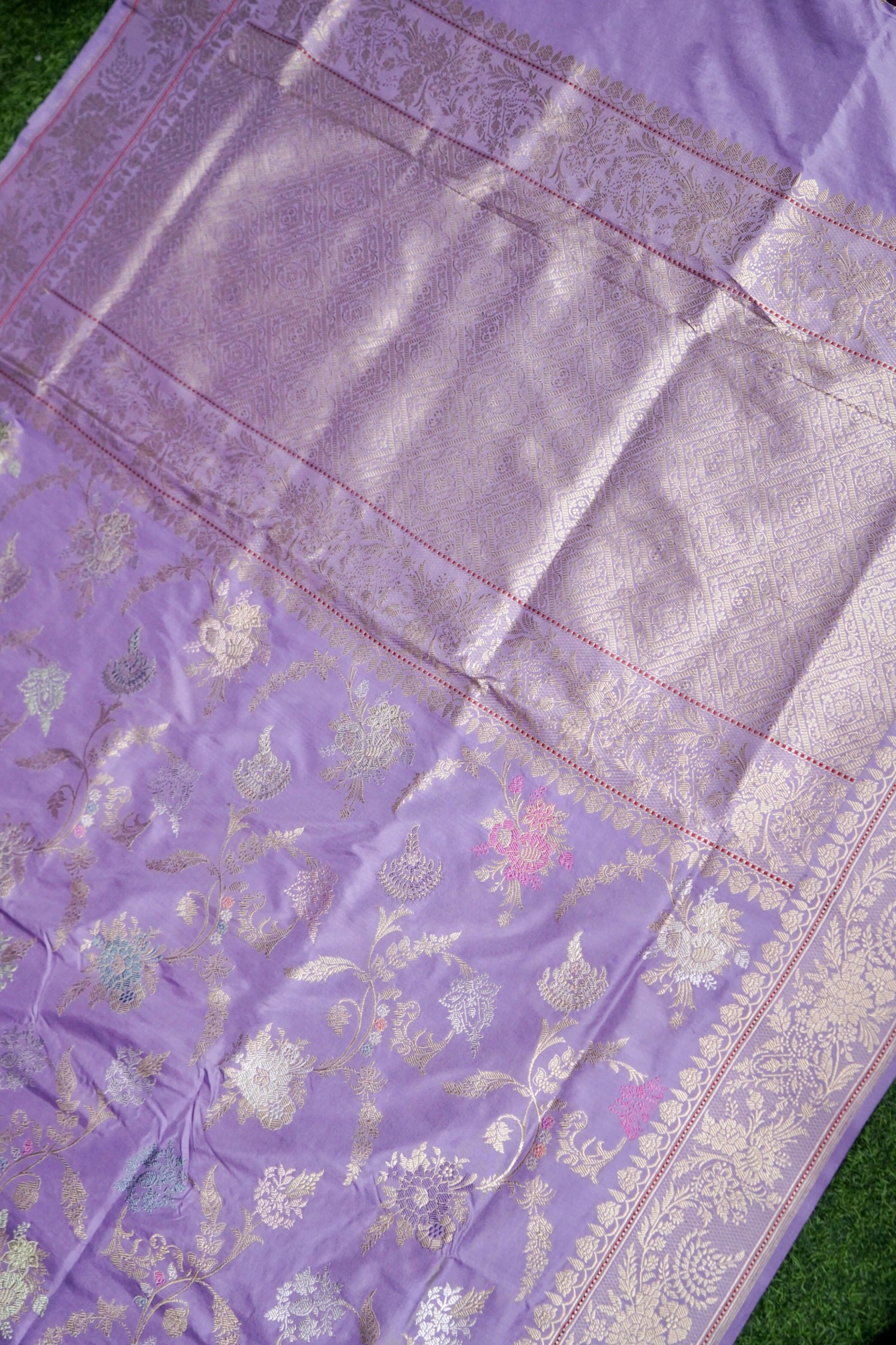 Banarasi Katan Silk Kadwa Jangla Handwoven Saree in Lavender Purple - Khinkhwab