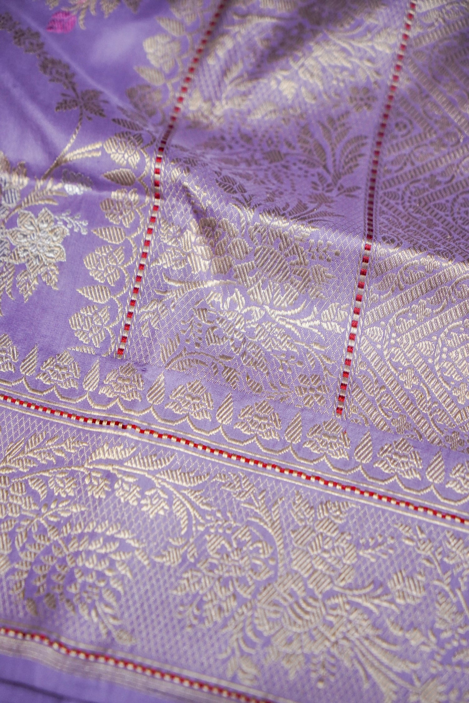 Banarasi Katan Silk Kadwa Jangla Handwoven Saree in Lavender Purple - Khinkhwab