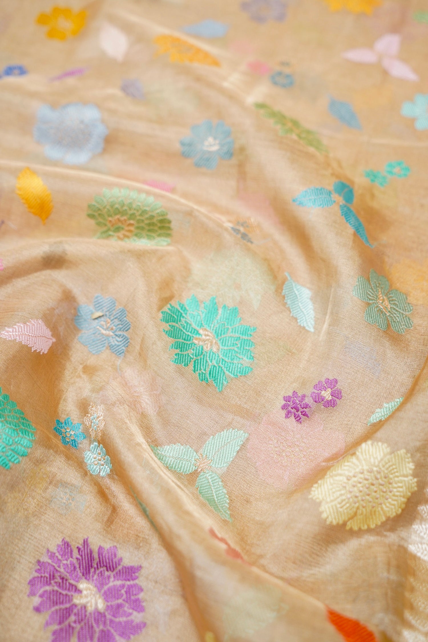 Banarasi Pure Silk Tissue Kadwa Meenakari Handloom Saree | Gold - Khinkhwab