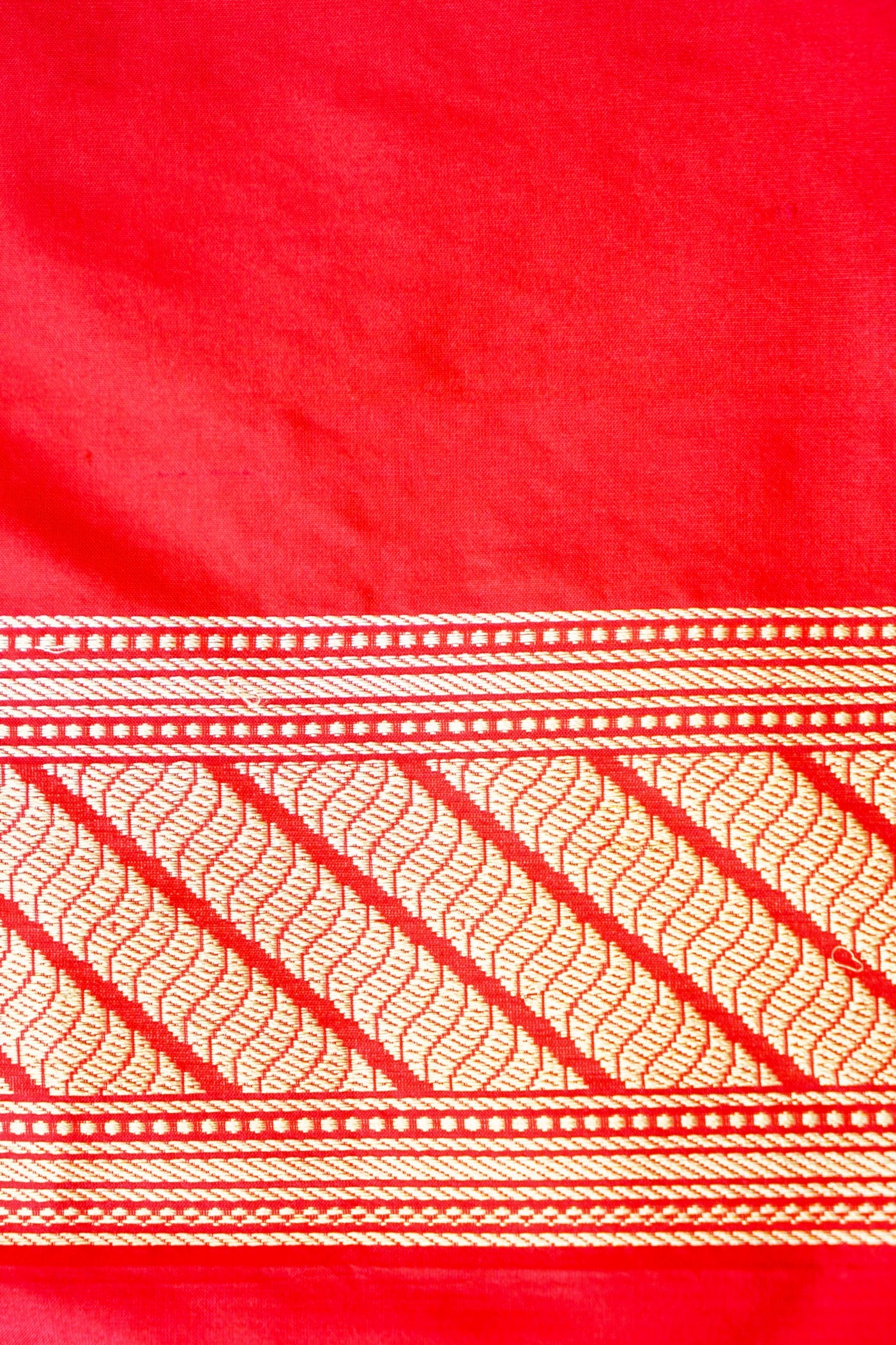 Handwoven Banarasi Silk Kadwa Zig Zag Saree