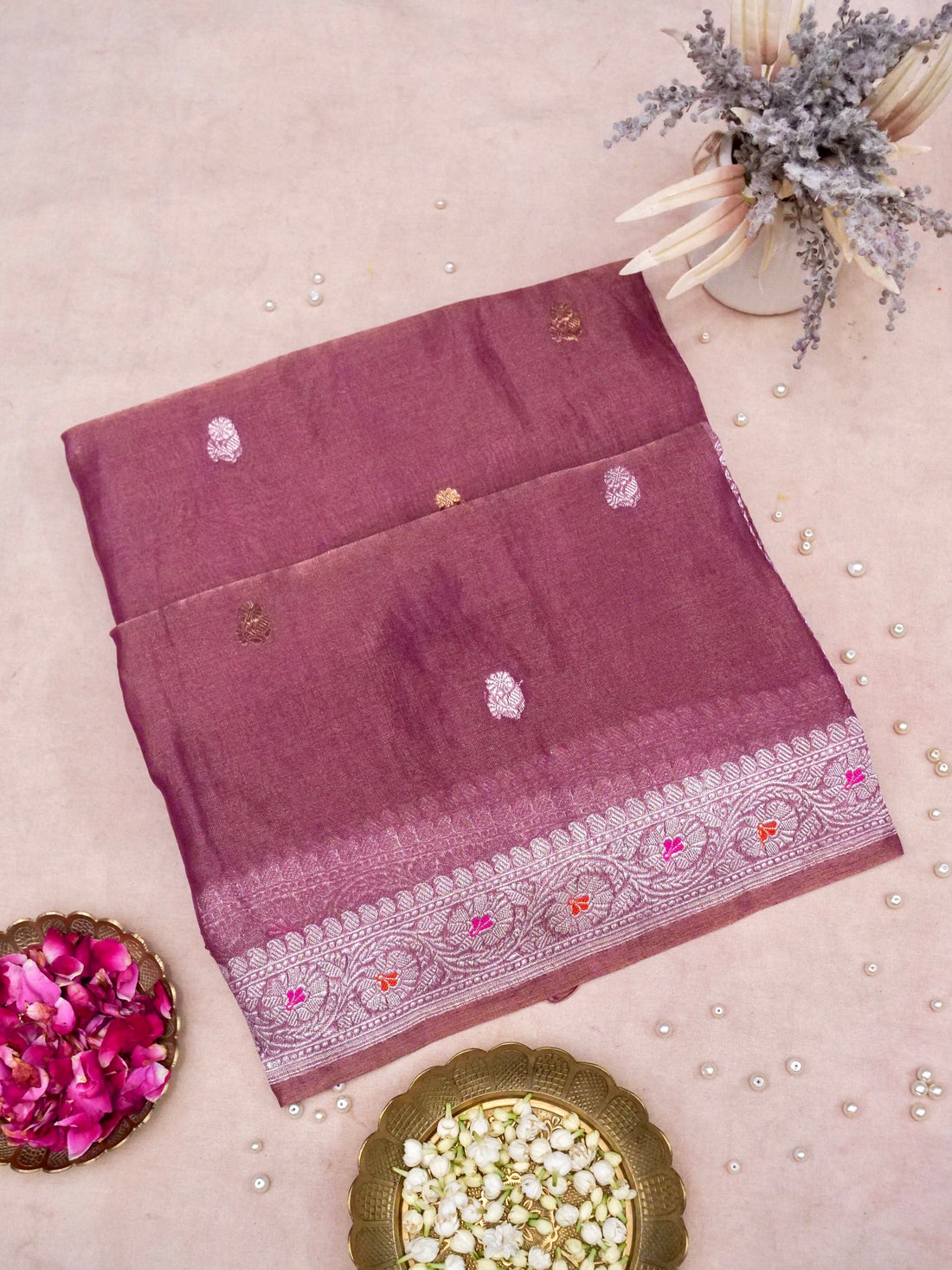 Khaddi Chiffon Tissue Kadwa Kairi Handwoven Banarasi Saree in Mauve Pink - Khinkhwab