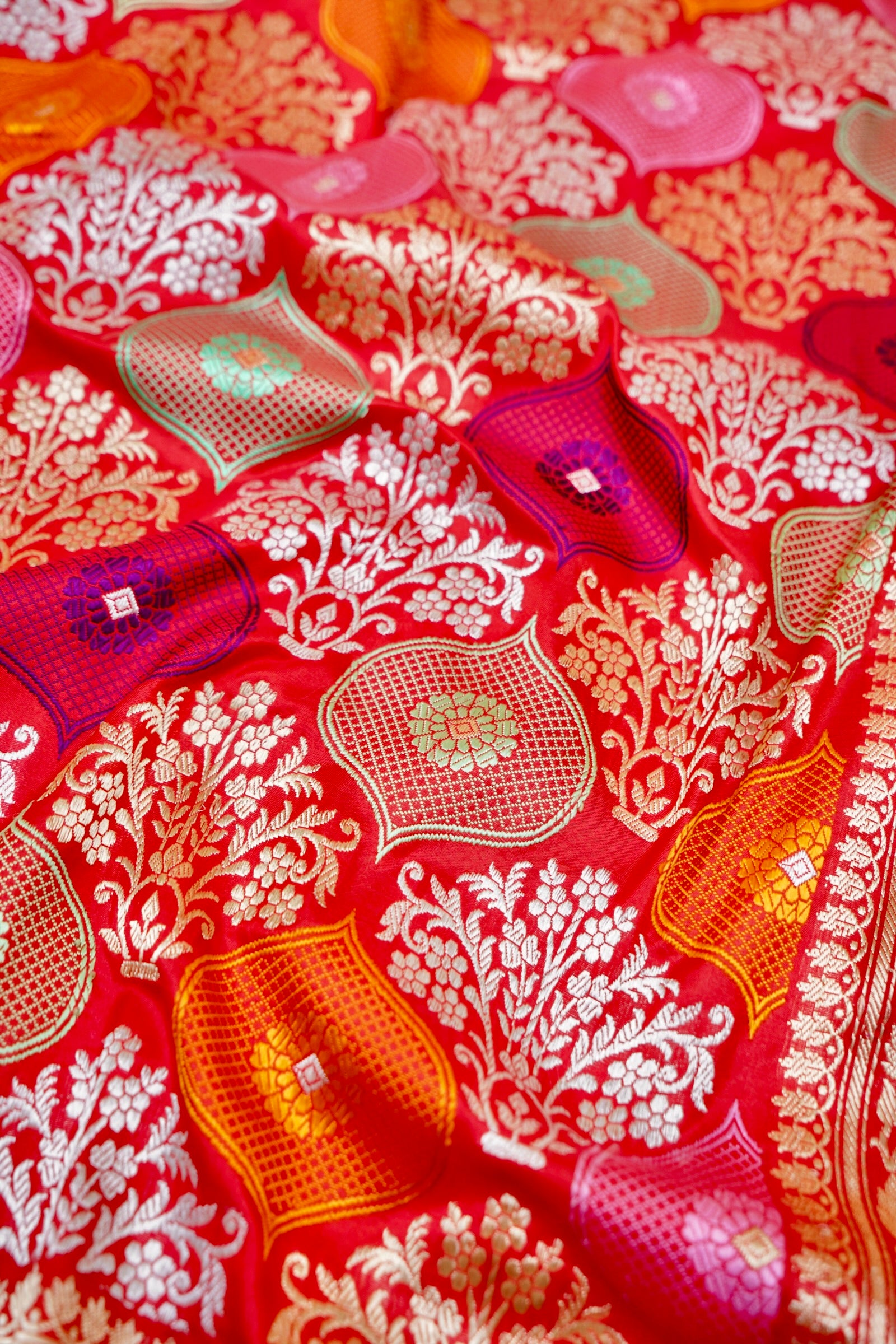 Banarasi Katan Silk Kadwa Meenakari Handloom Saree | Red